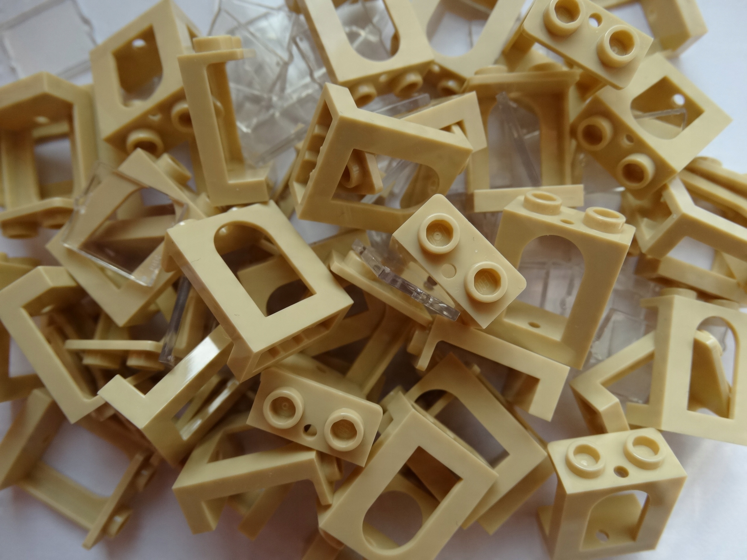 

Lego 90195 60601 Okno 1x2x2 Tan 10 szt Nowe