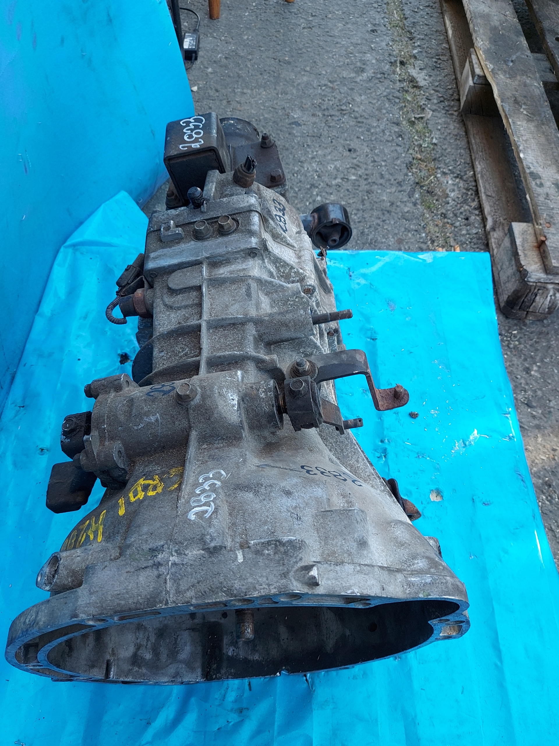 Getriebe HYUNDAI H200 2.5 D 2009693 DIESEL
