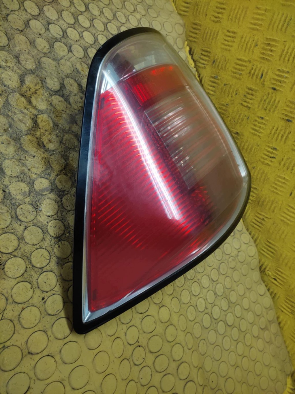OPEL ASTRA H KOMBI light right rear part 24451840