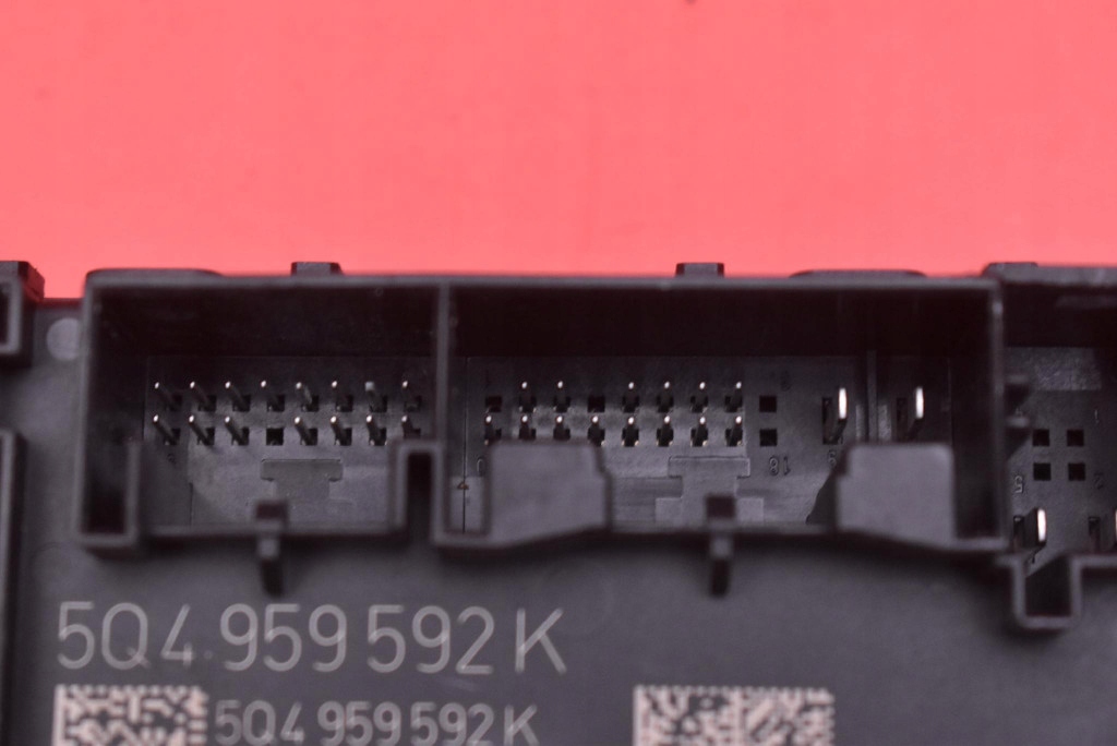 control unit module door right front 5Q4959592K SKODA OCTAVIA III KOMBI 17-20