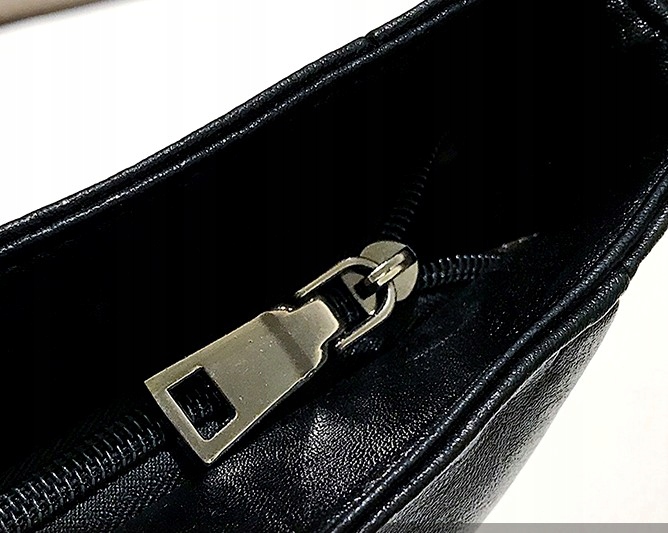 Torebka skórzana czarna A4 szoperka pojemna duża Styl miejski