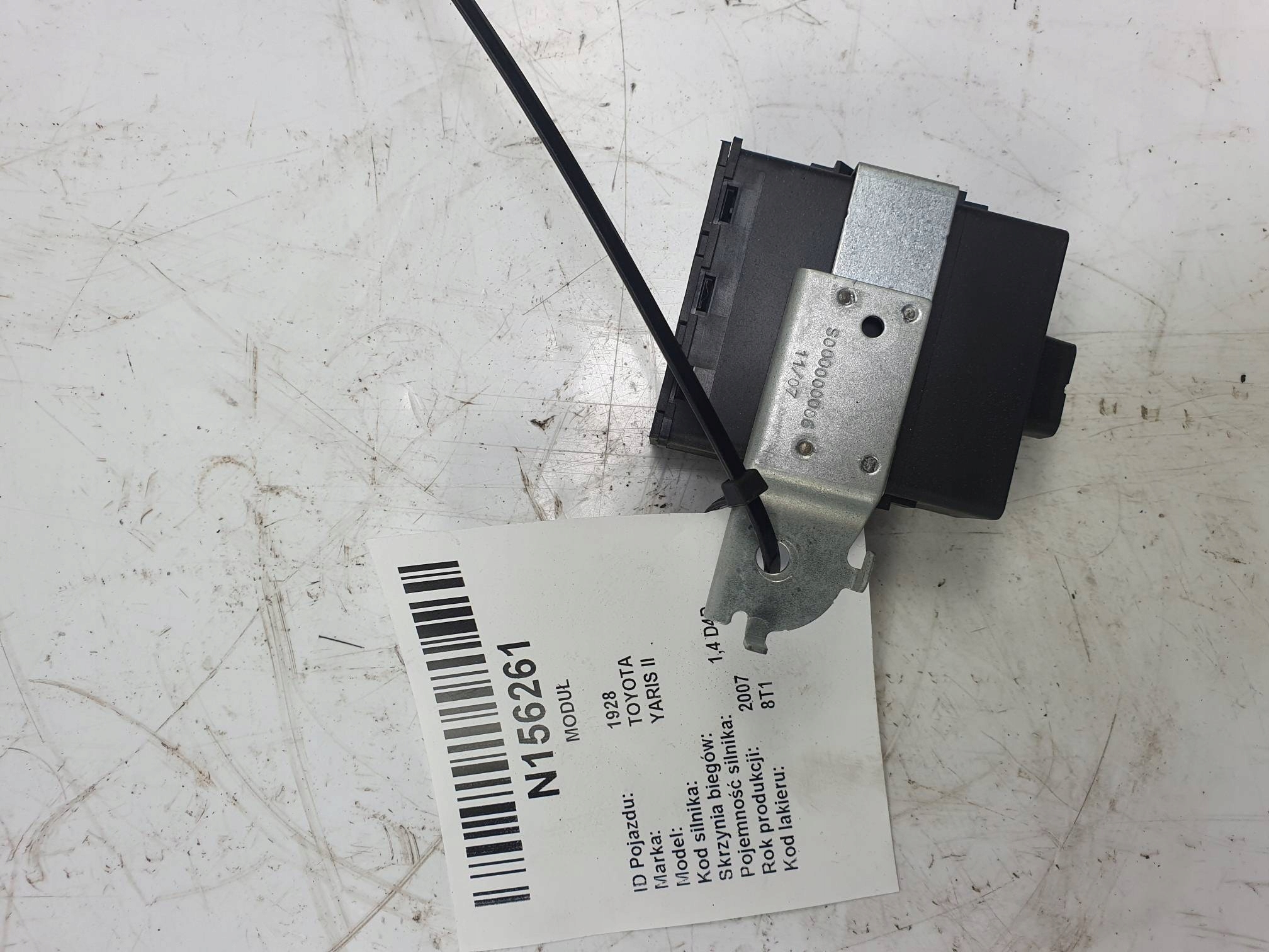 Module Central de la serrure 89741-0D030 TOYOTA YARIS II