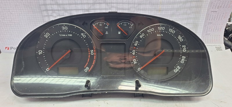dials SKODA SUPERB and 3U0920811A