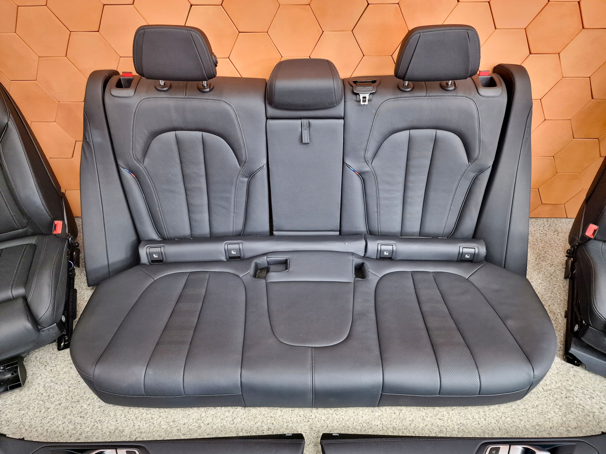 BMW X5 G05 inner seats m-packet leather VERNASCA heated HARMAN