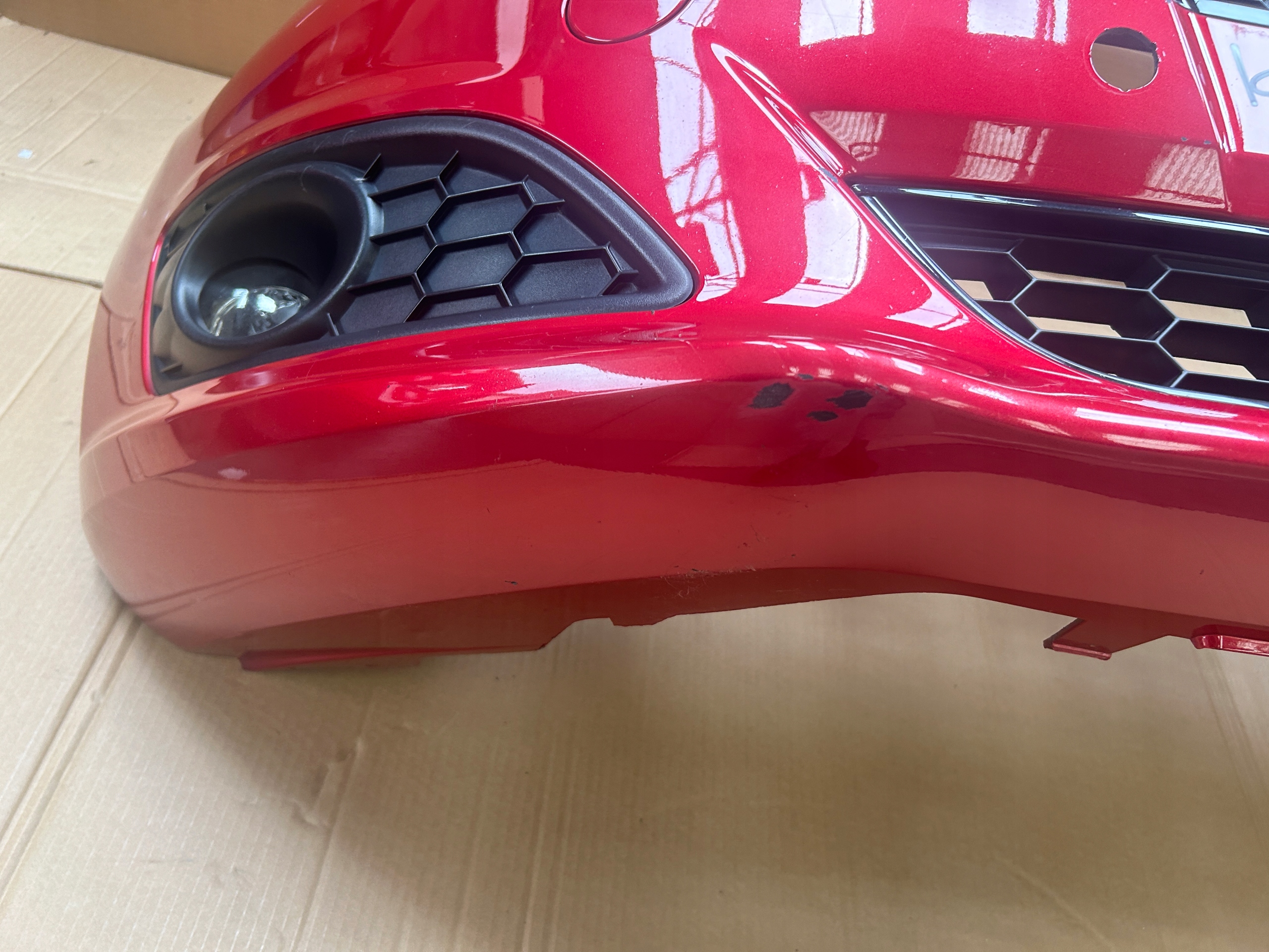 FORD FIESTA MK7 LIFT ST-LINE 2012-2017 bumper front PDC CANDY RED