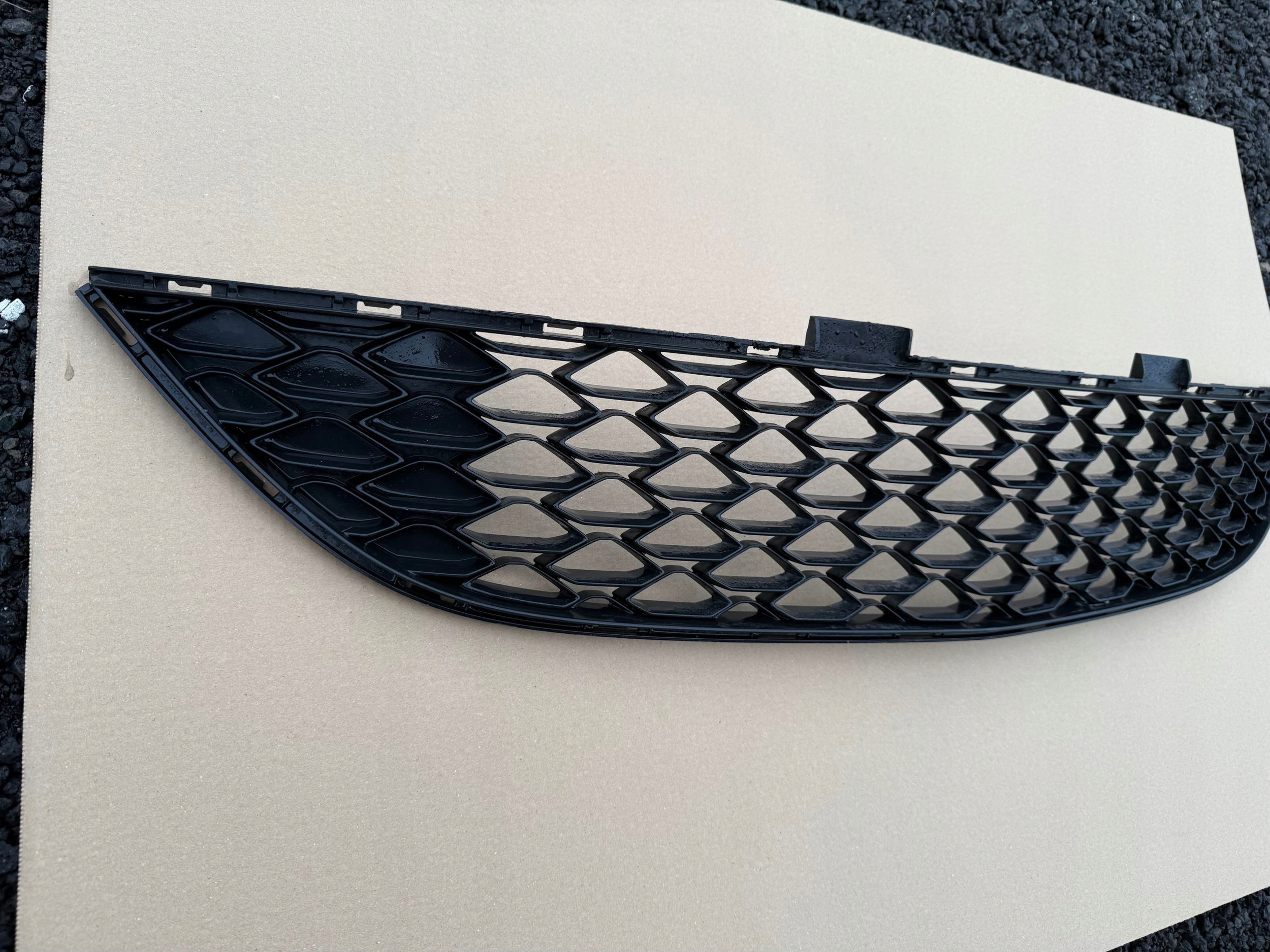 Opel Astra Kühlergrill FRONTGRILL Kühlergitter 13367550 - Thumbnail 3