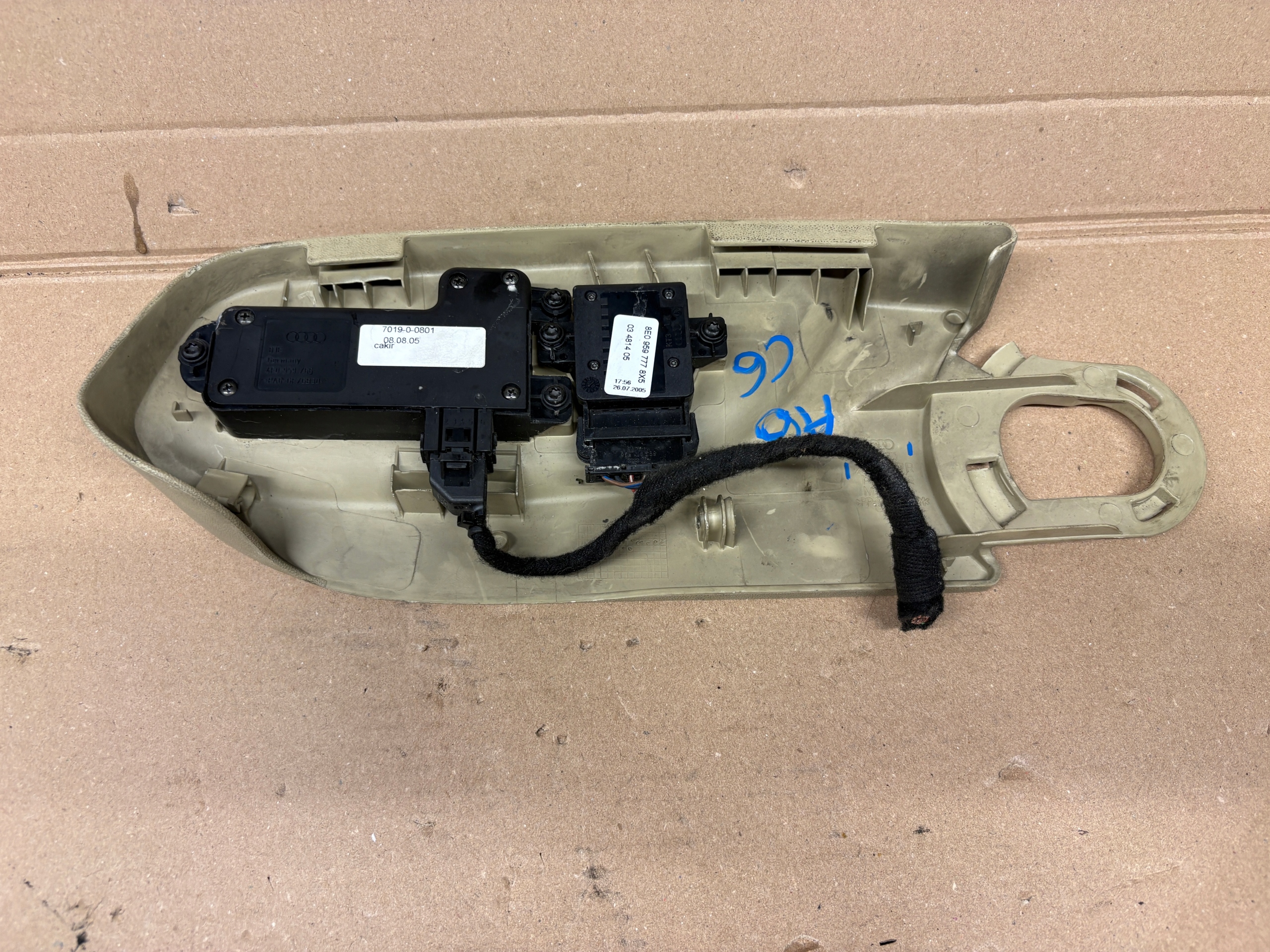 AUDI A6 C6 switch PANEL seat right front 4F0959766 2100037R