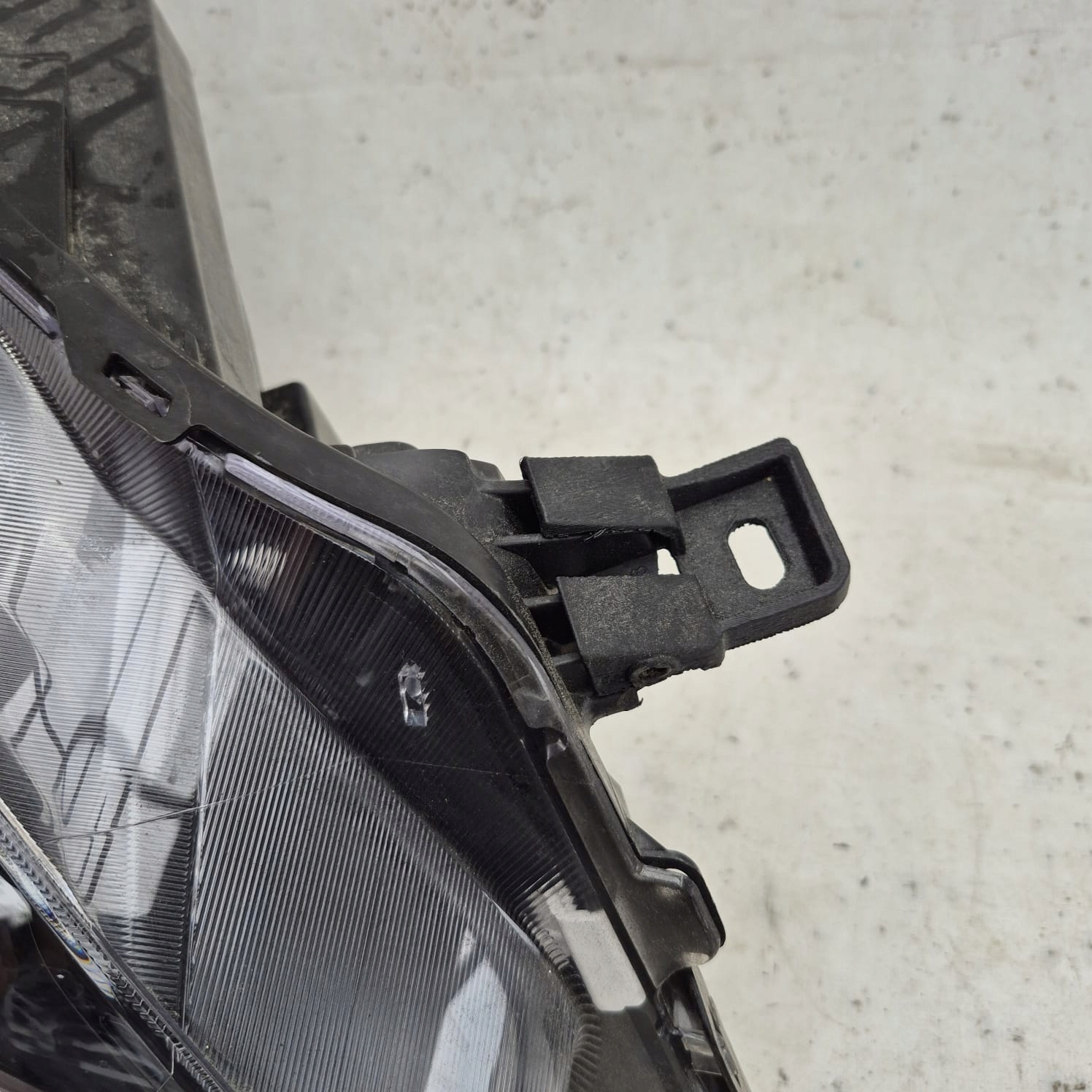 FORD KUGA III MK3 19- light right front front FULL LED LV4B-13E016-AK