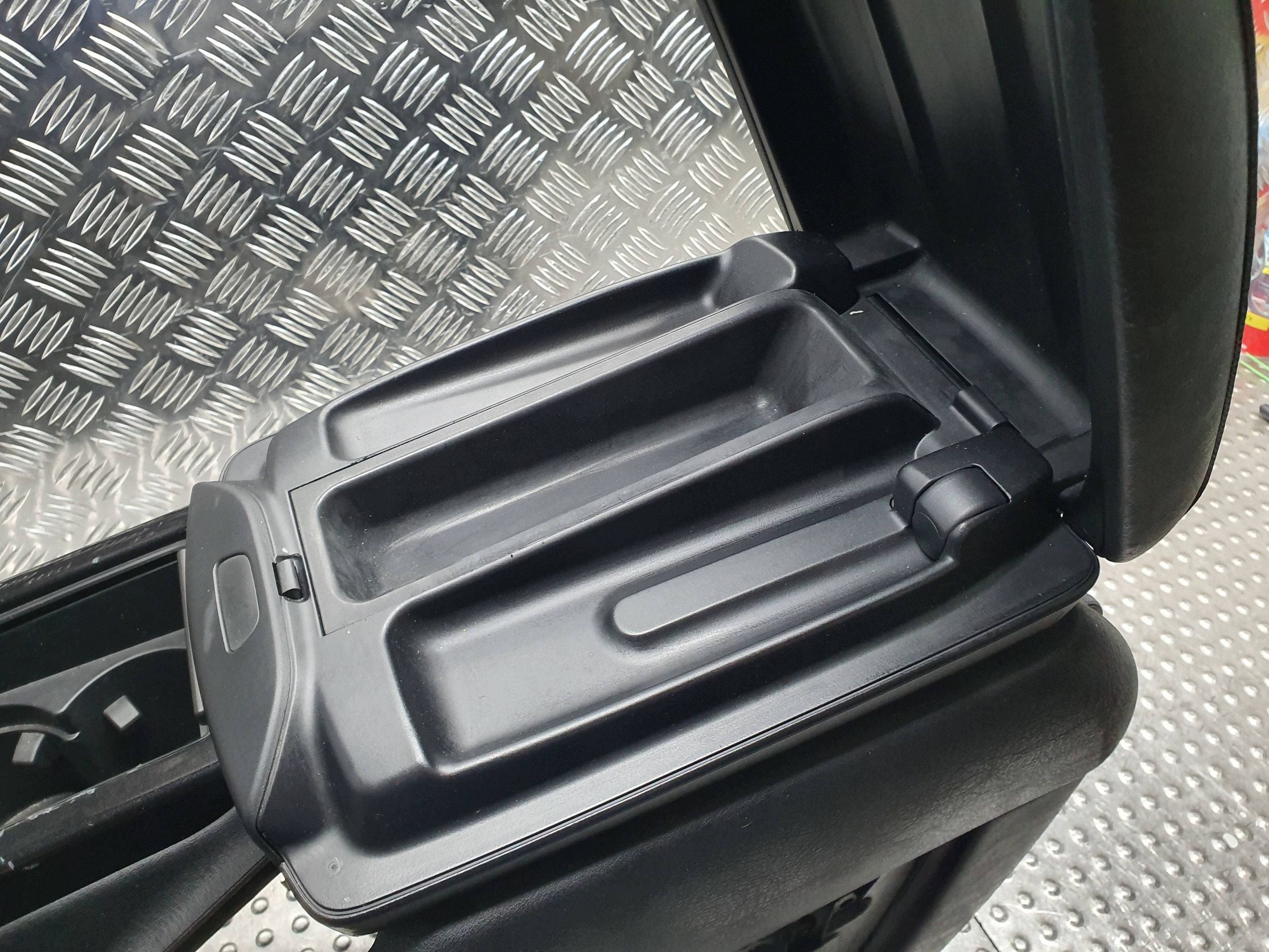 TUNEL central console armrest 8402933 BMW X5 E53