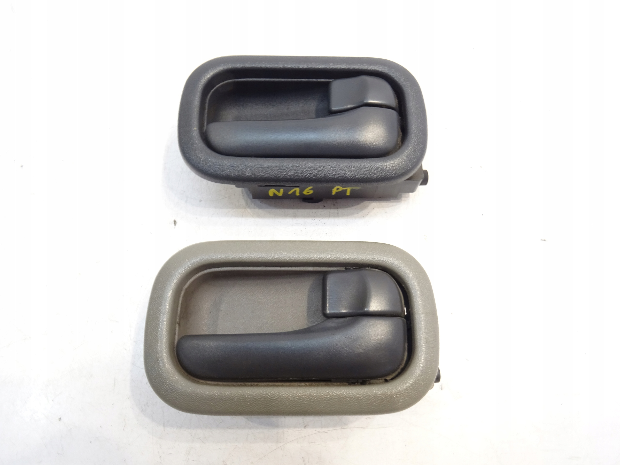 KLAMKA WEWNETRZNA PRAWA ALMERA N16 2000-