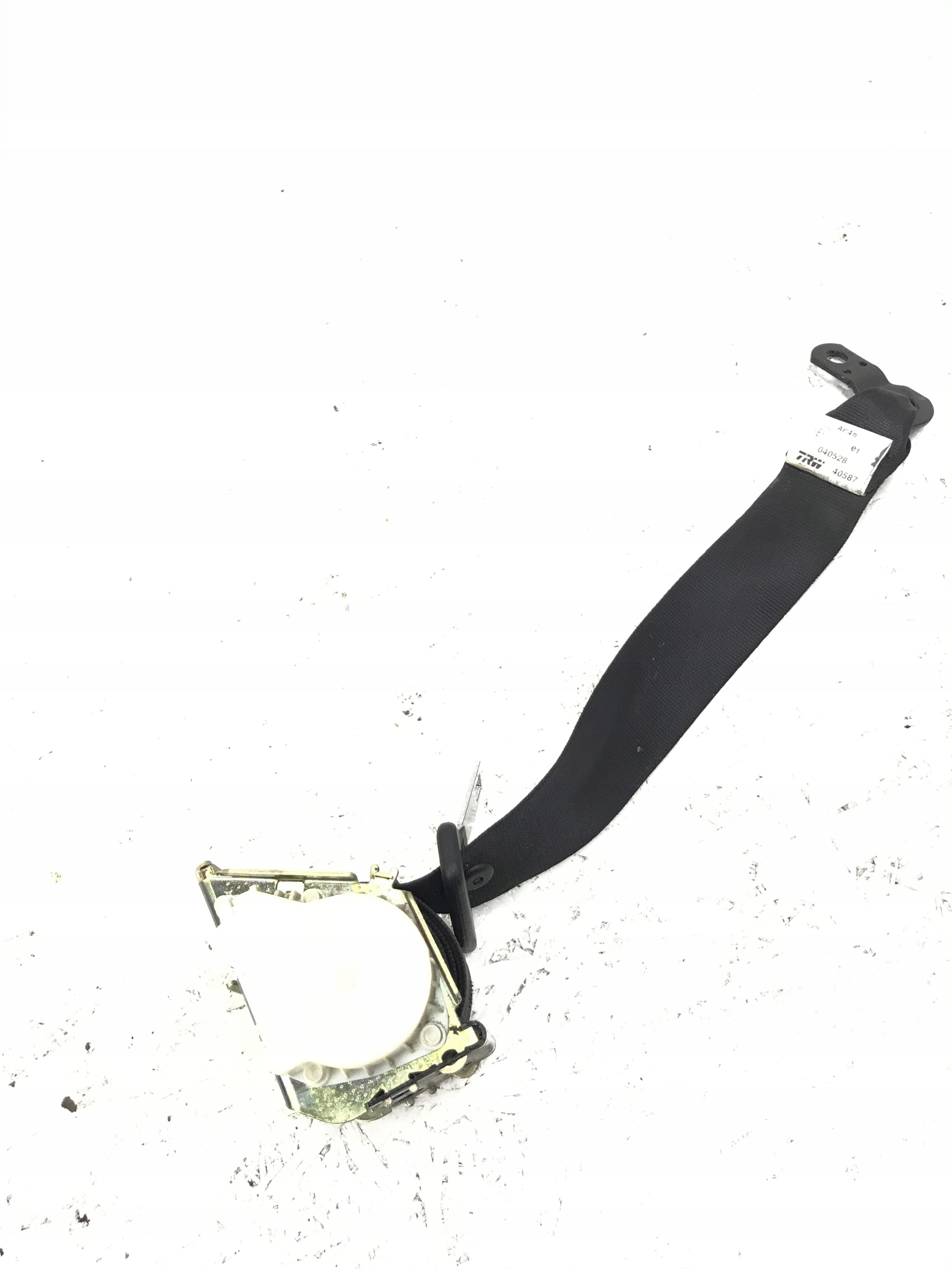 ремень безопасности BMW X3 E83 03-10