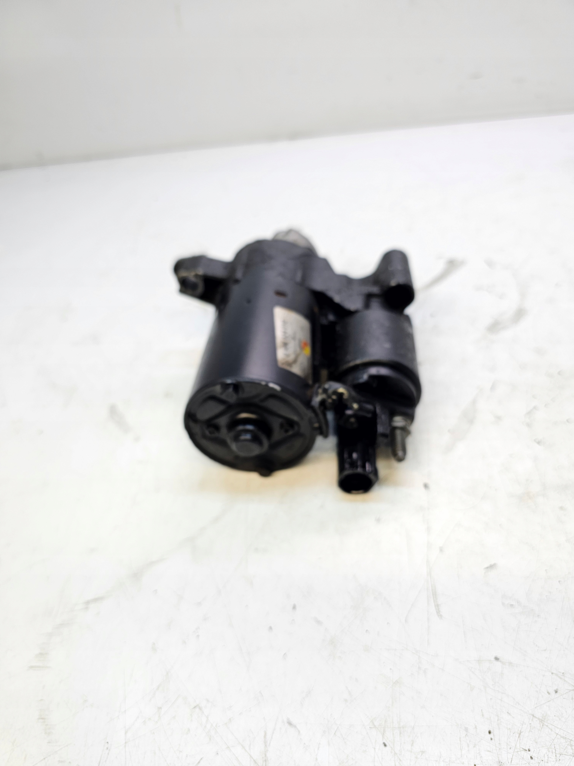 önindító AUDI A4 B8 A5 Q5 2.0 TFSI 0986024010