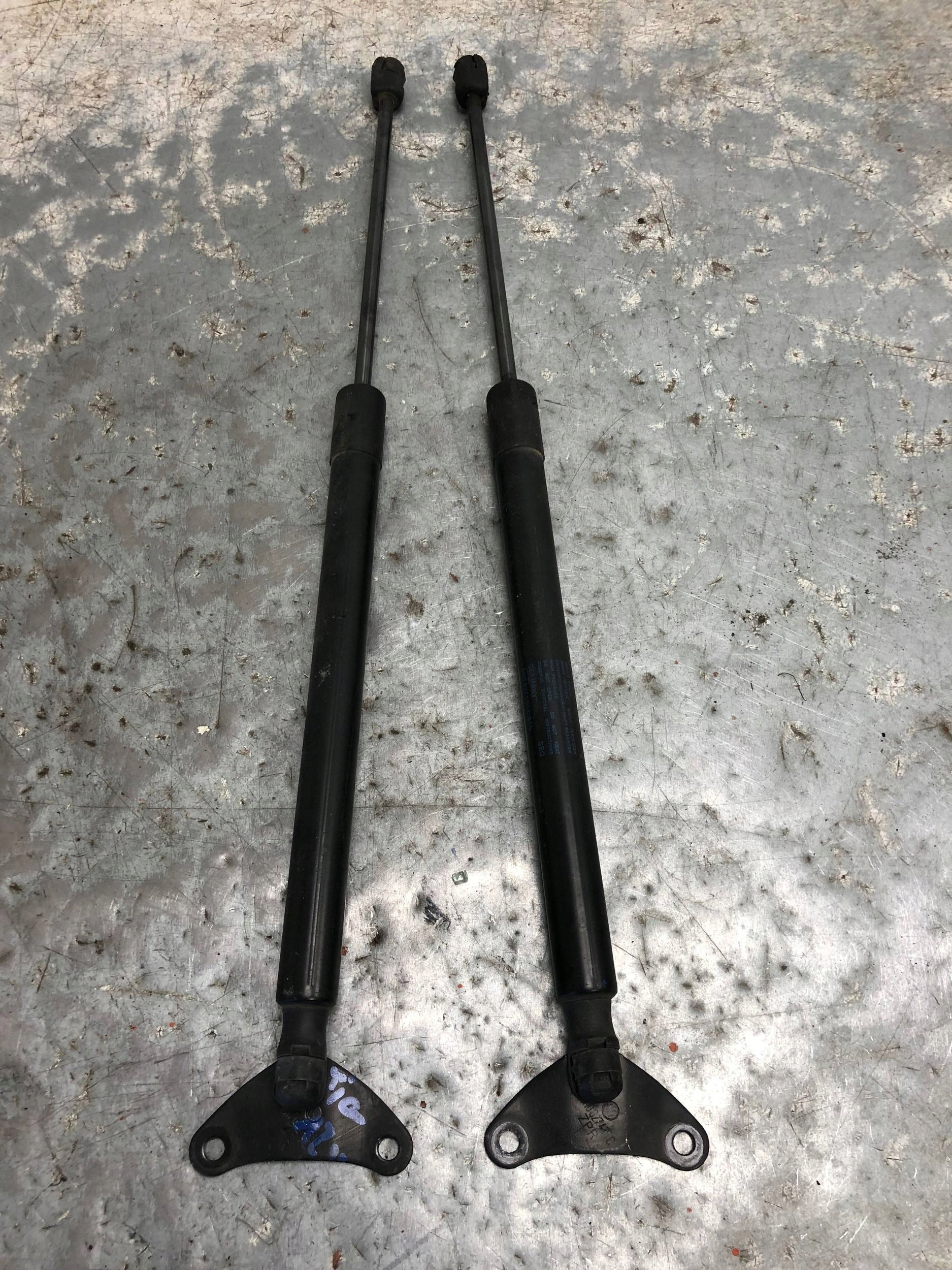 SILOWNIKI bonnet boot VW TIGUAN 5N0827550D