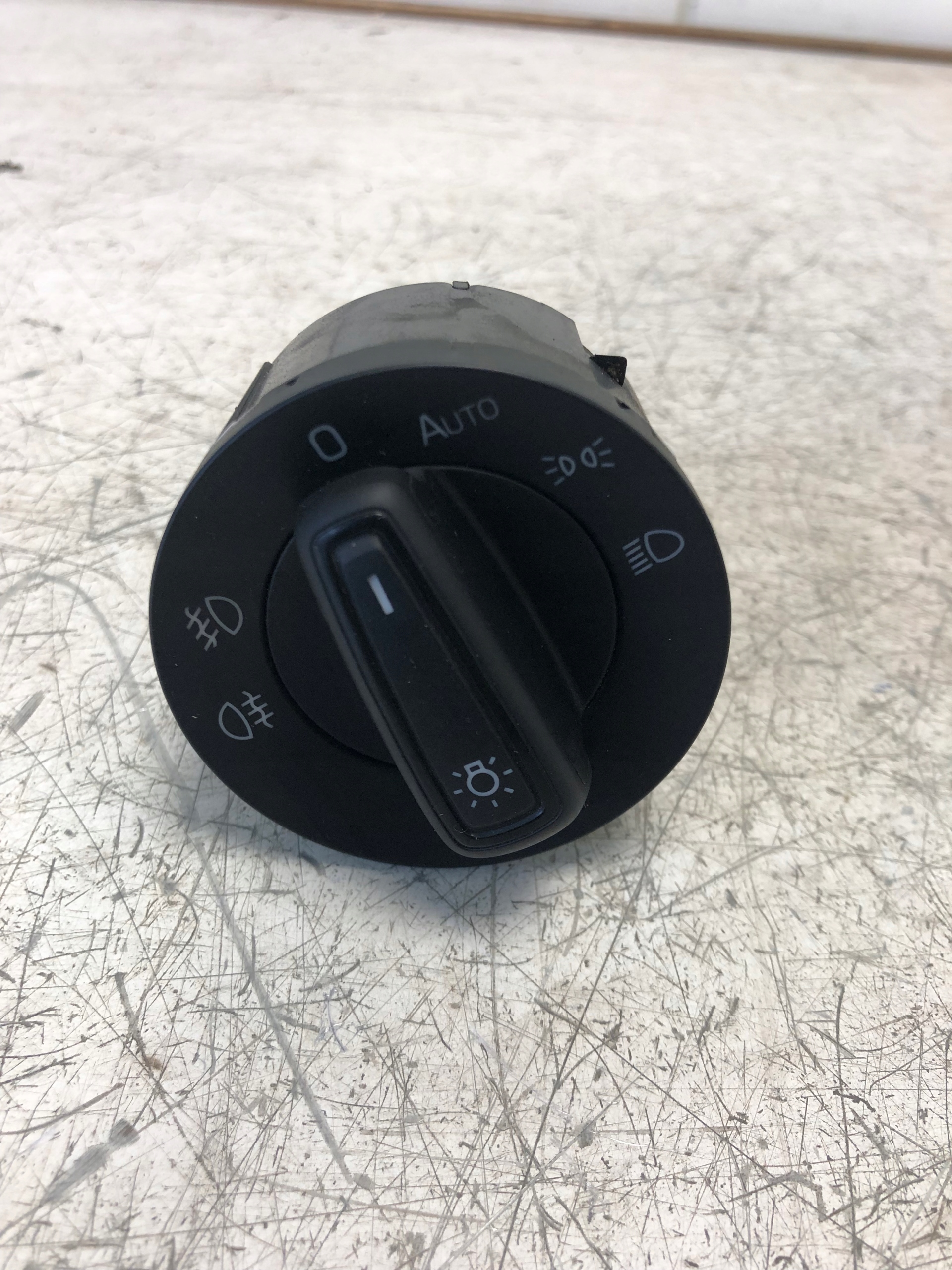 interruttore luci SKODA KODIAQ 565941431C