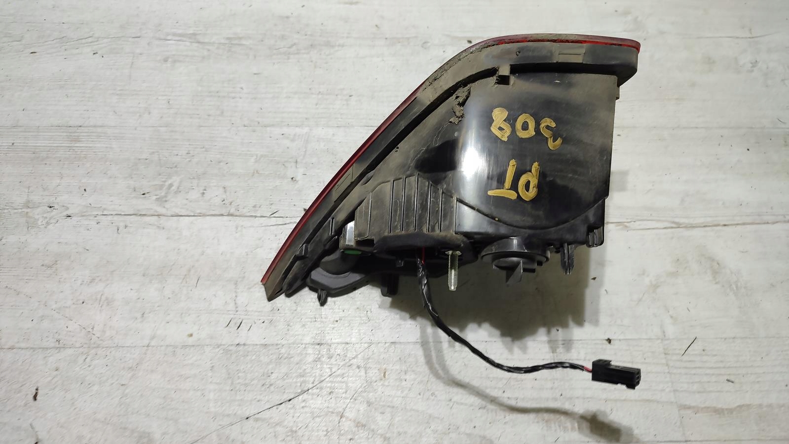 light right rear part 1.6 HDI Peugeot 308 II T9