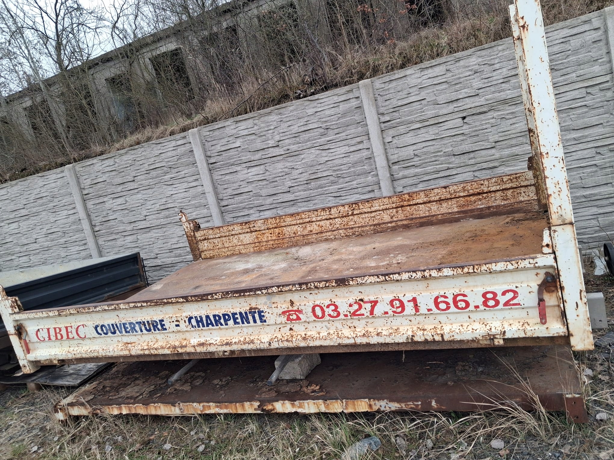 KIPER WYWROT SKRZYNIA ŁADUNKOWA SKRZYNKA IVECO MASCOTT PODRAMÓWKA 86 CM