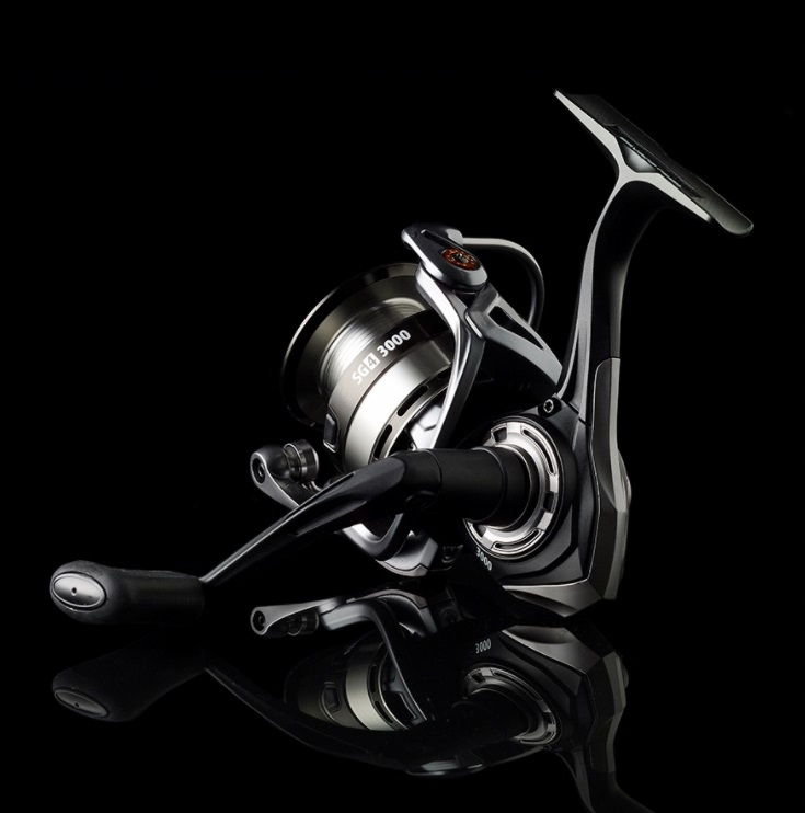 KOŁOWROTEK SAVAGE GEAR SG4 4000 FD 8+1BB Przełożenie 5.2:1