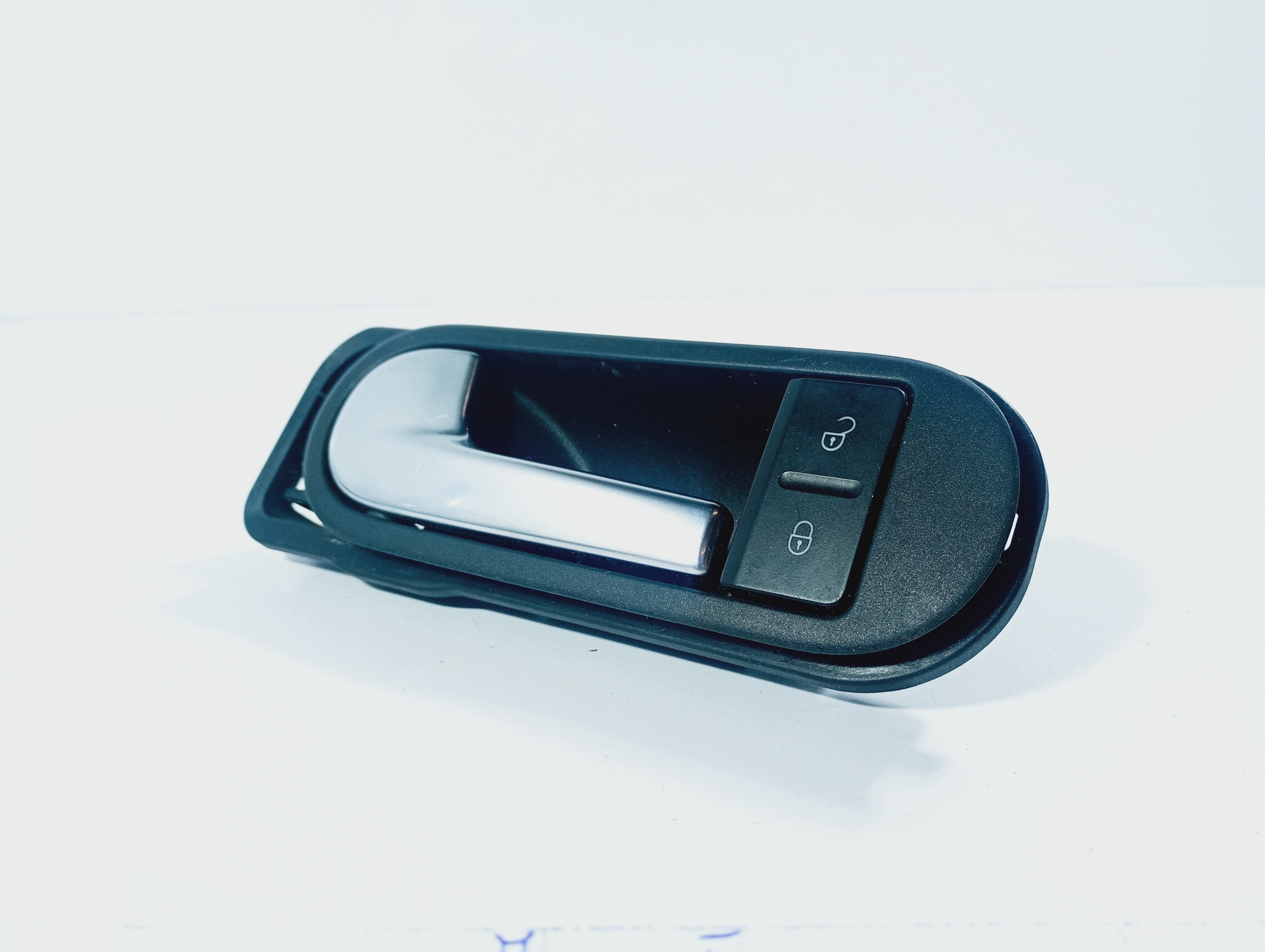 handle inner left front OE 5M0834197 VW Golf V 5 plus 06-13