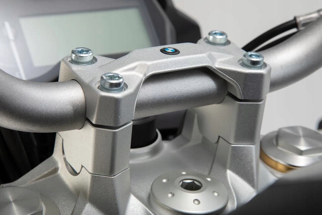 Sada na zvýšenie výkonu volantu o 30 mm SW-Motech Bmw F 850 Gs