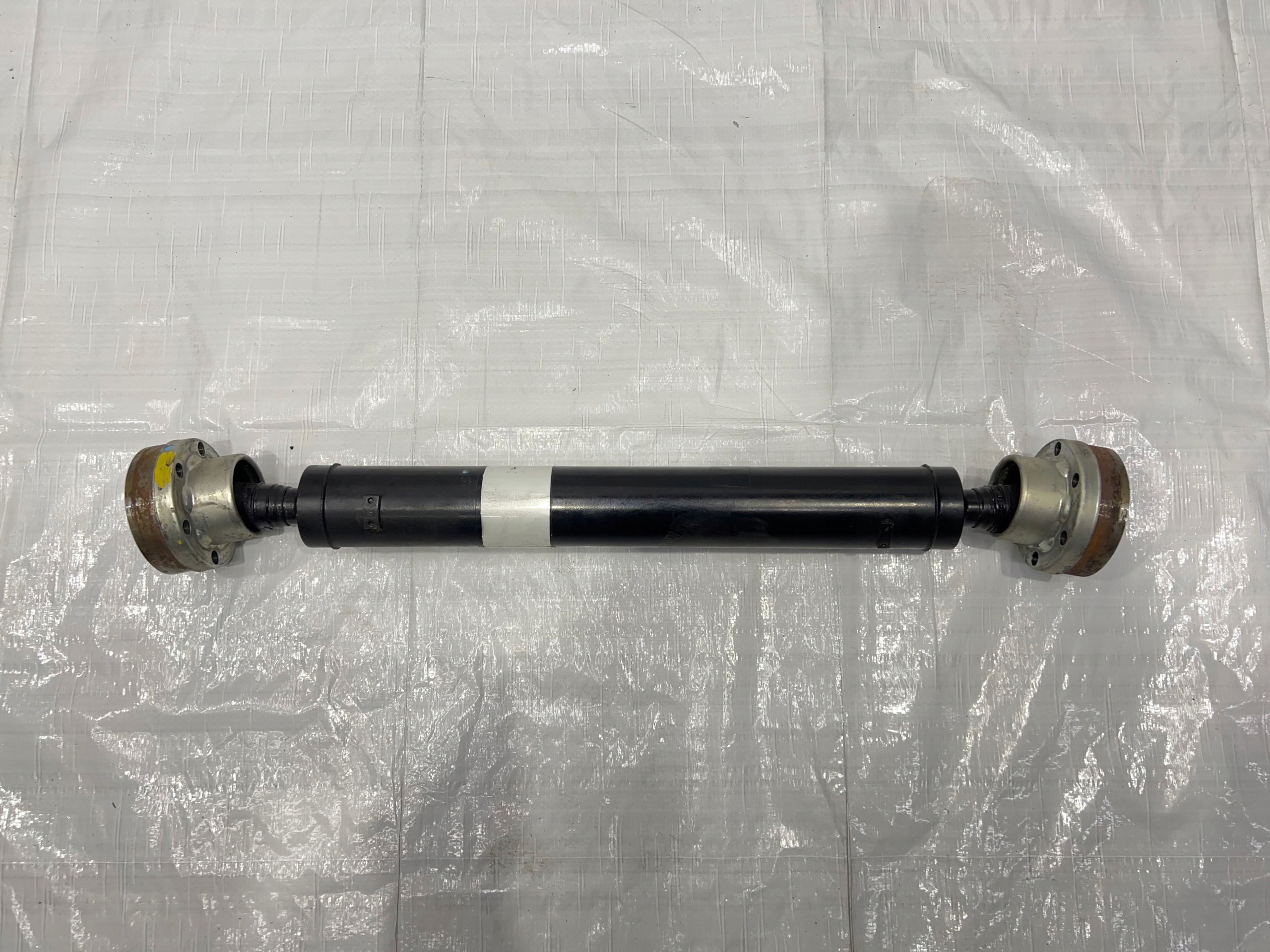 P52123994AB - JEEP GRAND CHEROKEE WK2 LIFT ПРИВОДНОЙ ВАЛ