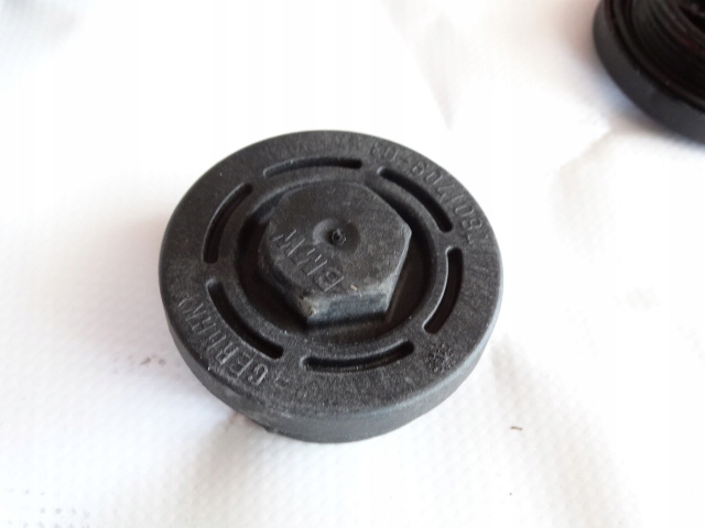 BMW F20 F30 F10 F25 520d 318d 116d N47 оригинальная крышка распределительного щитка 8576353
