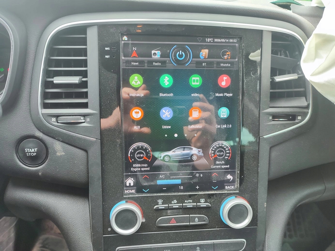 Écran RADIA Navigation RENAULT MEGANE IV
