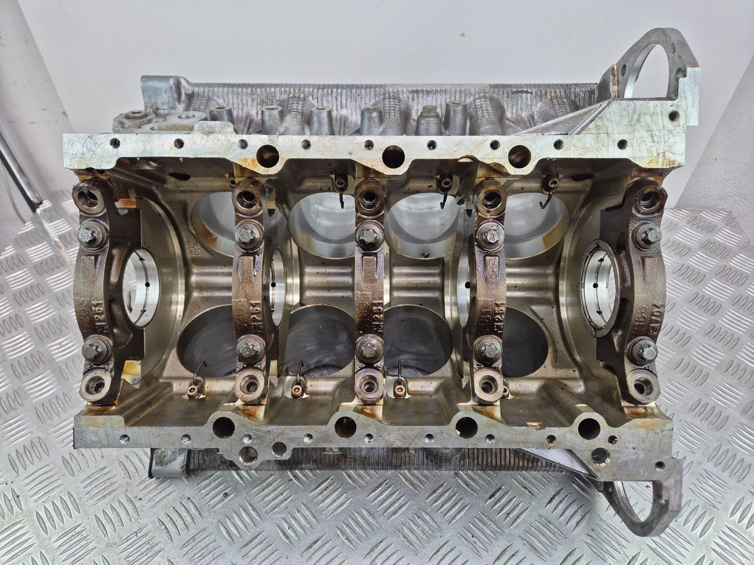 Blok Motore BMW 7 E65 E66 750i 7515110 N62B48B