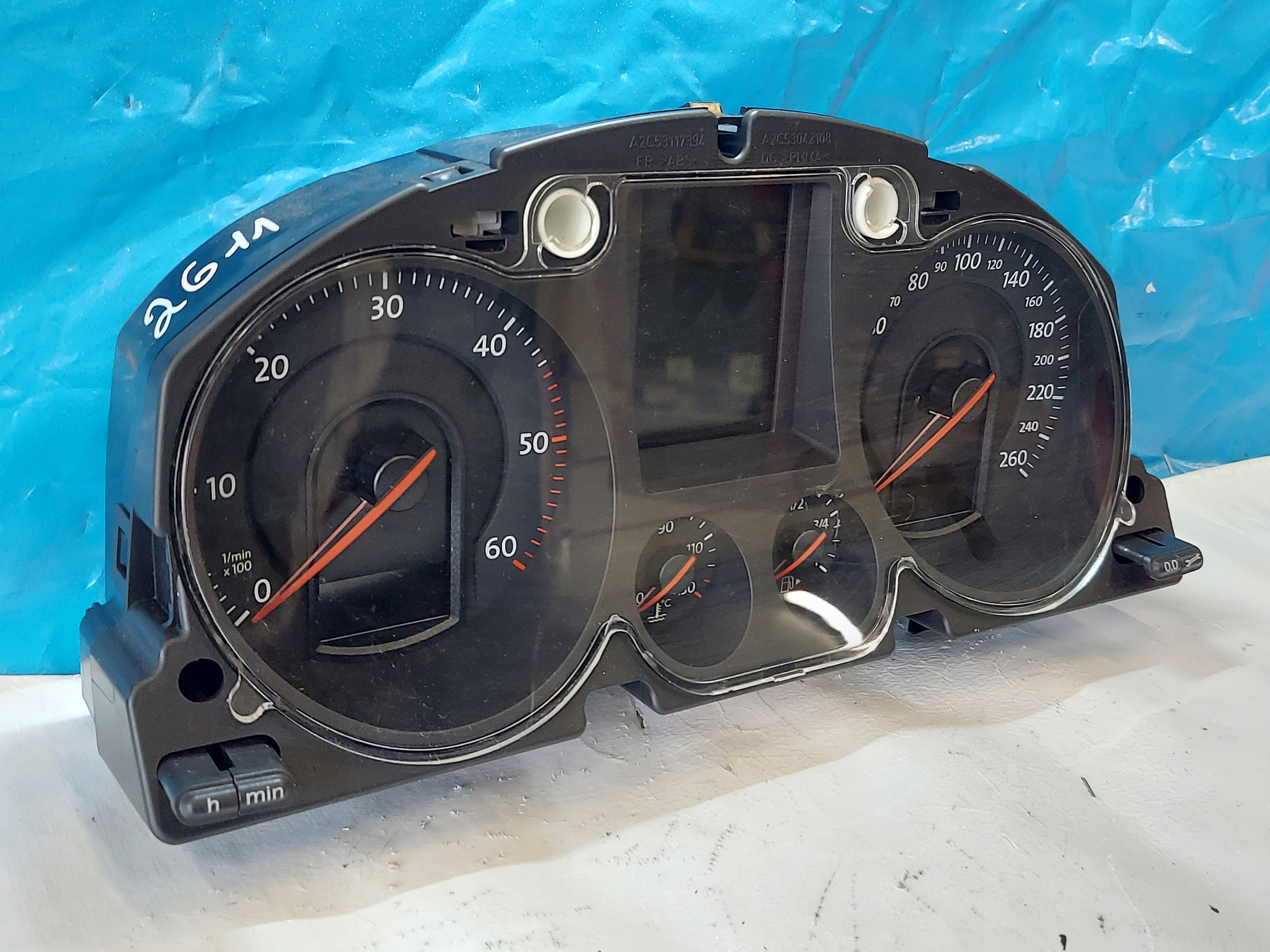 dials clock PASSAT B6 2.0 TDI 3C0920871