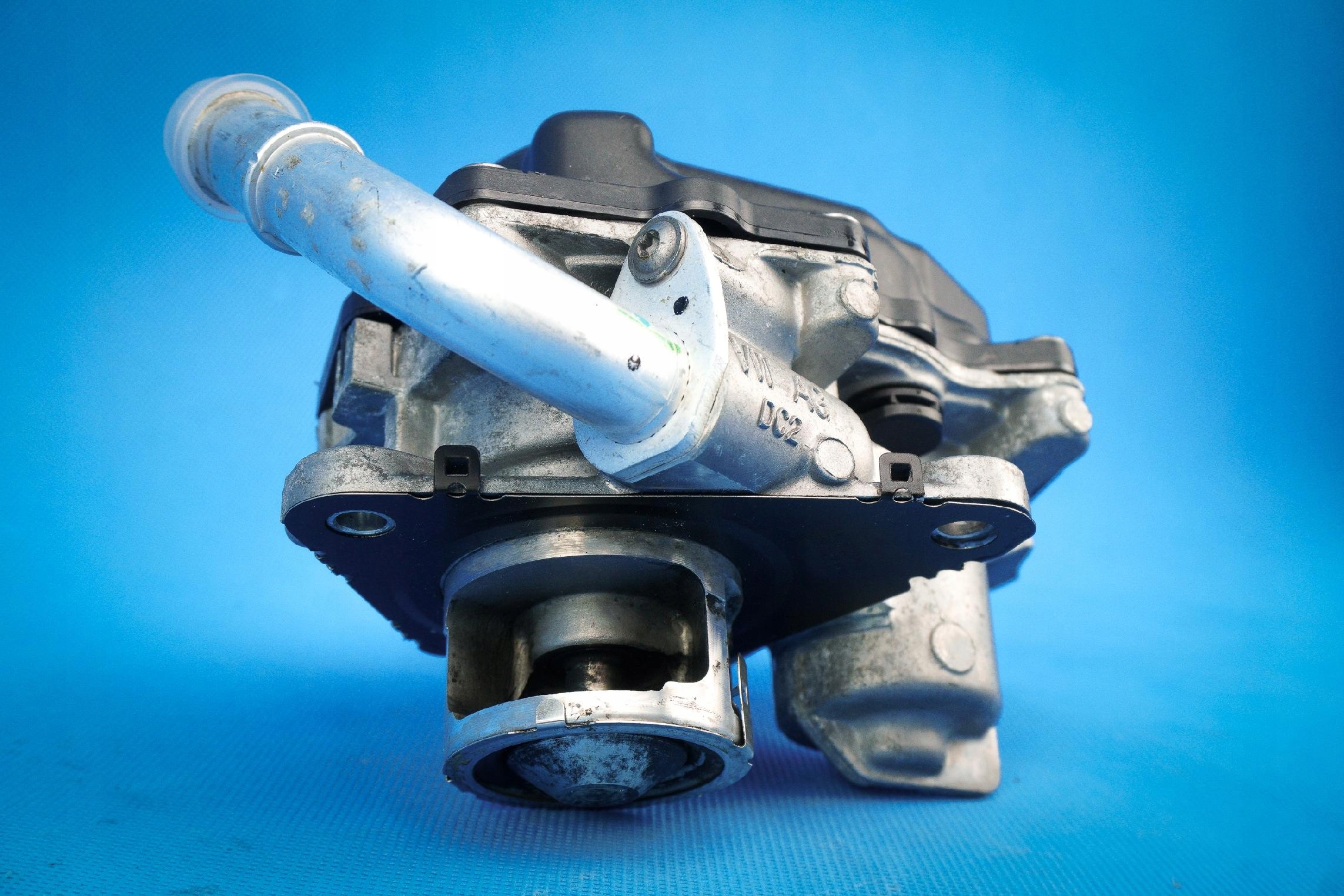 sensor recyrkulacji gase EGR Audi VW 04L131501S
