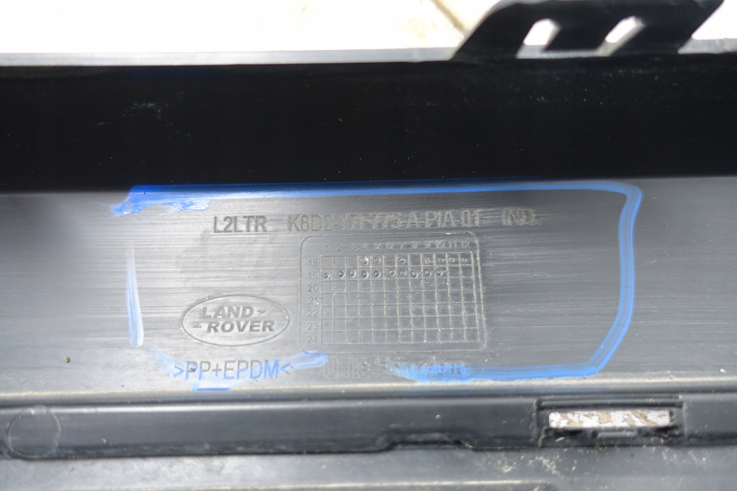 LAND ROVER EVOQUE II 2018- bumper front front K8D2-17F775-A