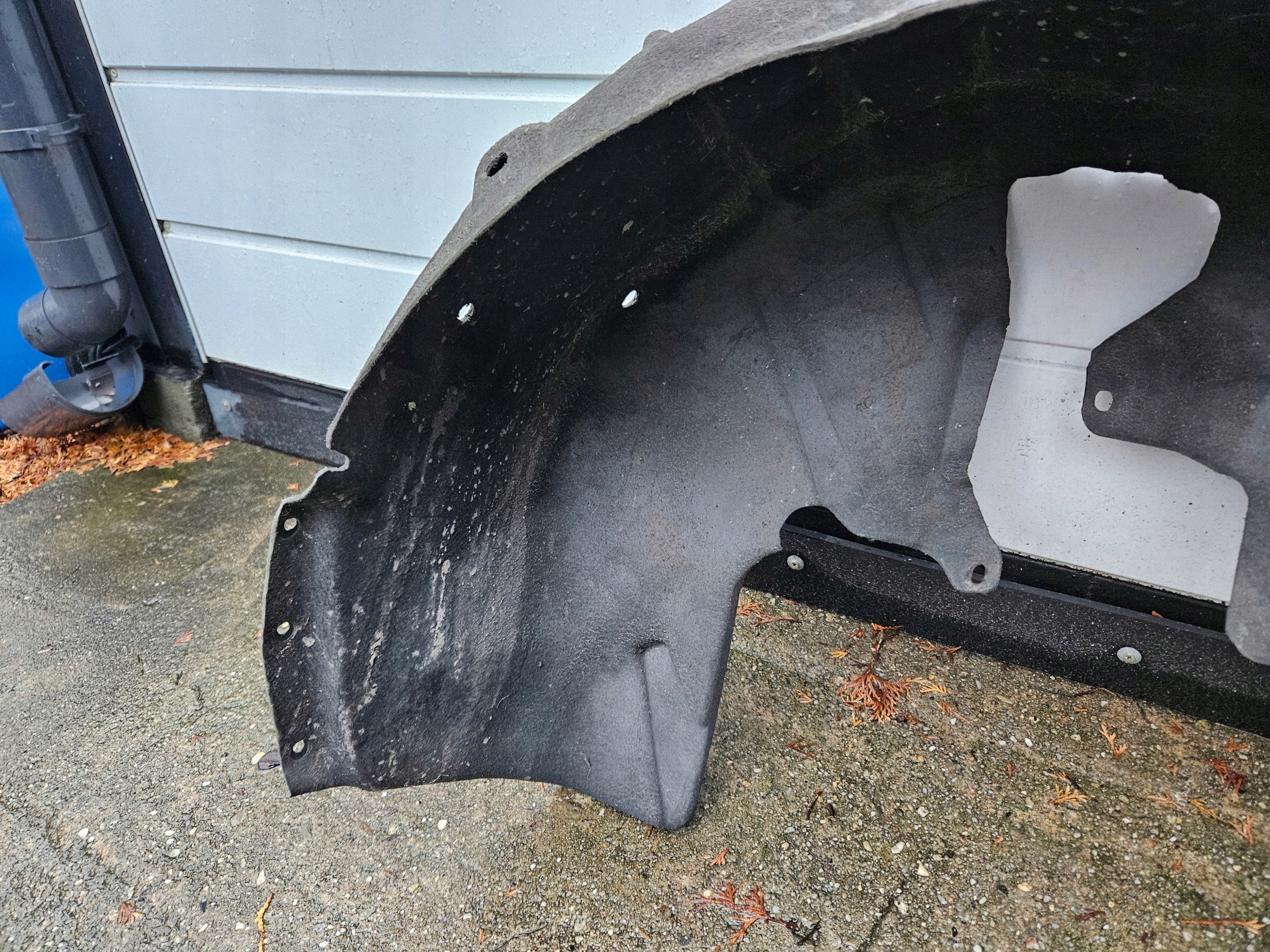 mudguard right rear. right rear part AUDI A7 C7 4G
