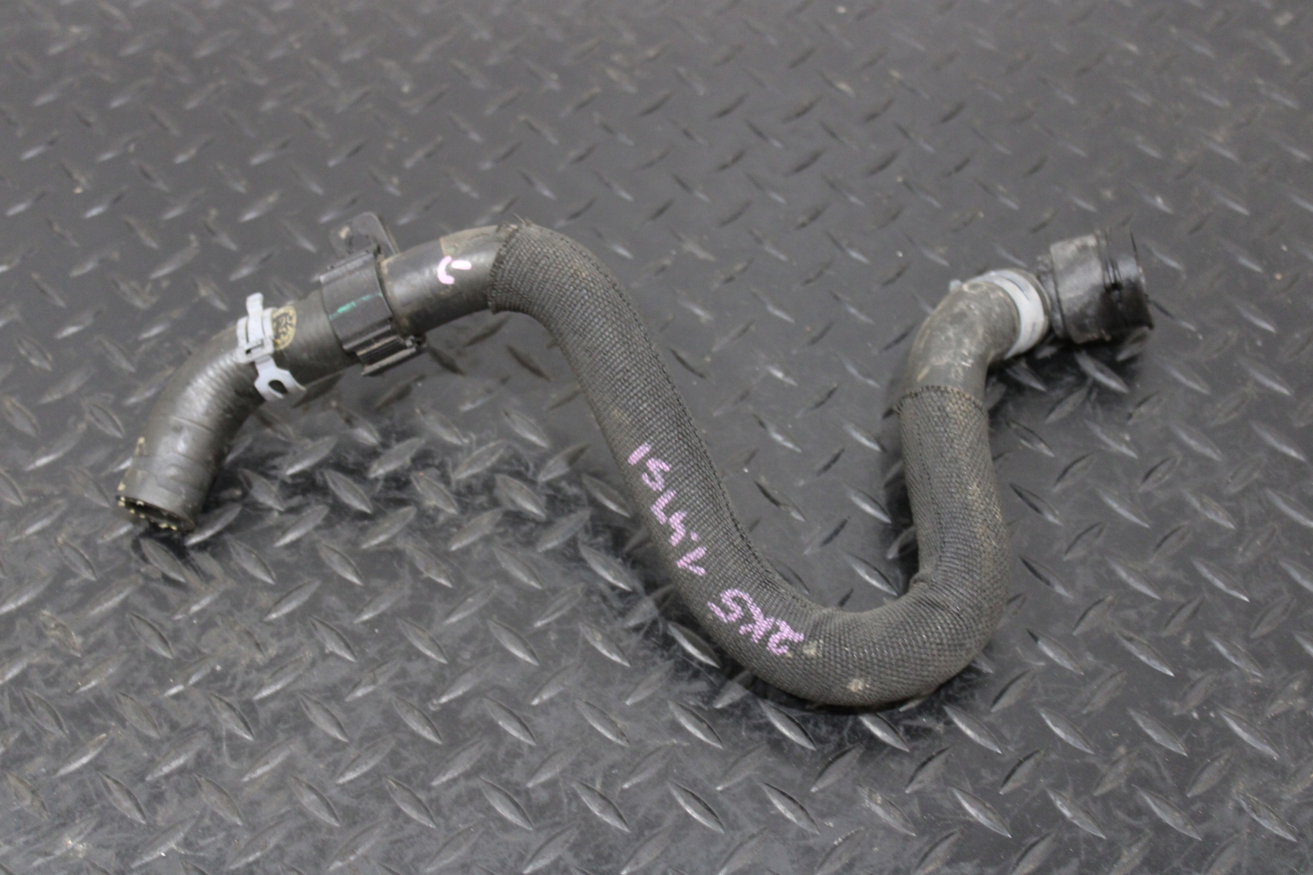 crijevo prijenos vode VW CADDY IV 4 2K5 LIFT 2K0122157AL