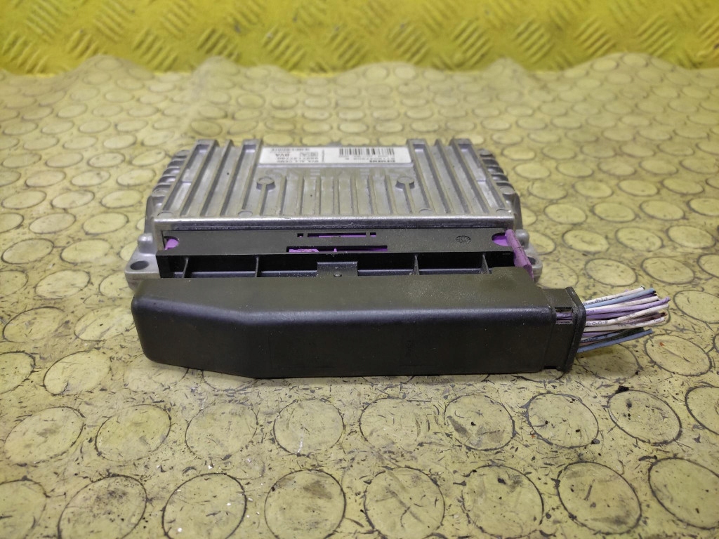 CITROEN C8 Centralina Motore 9657137780