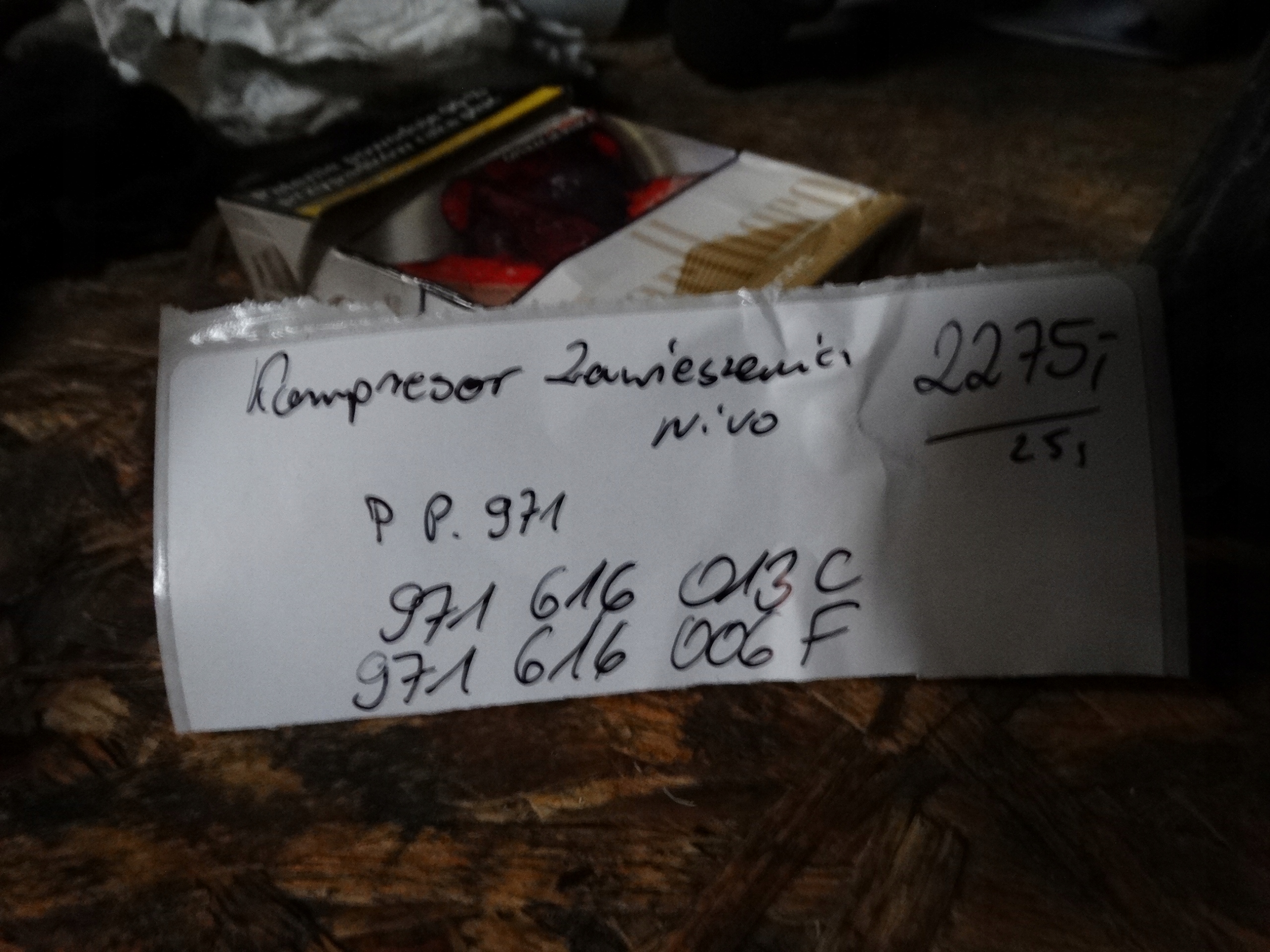 compressor; springing NIVO PORSCHE PANAMERA 971 1