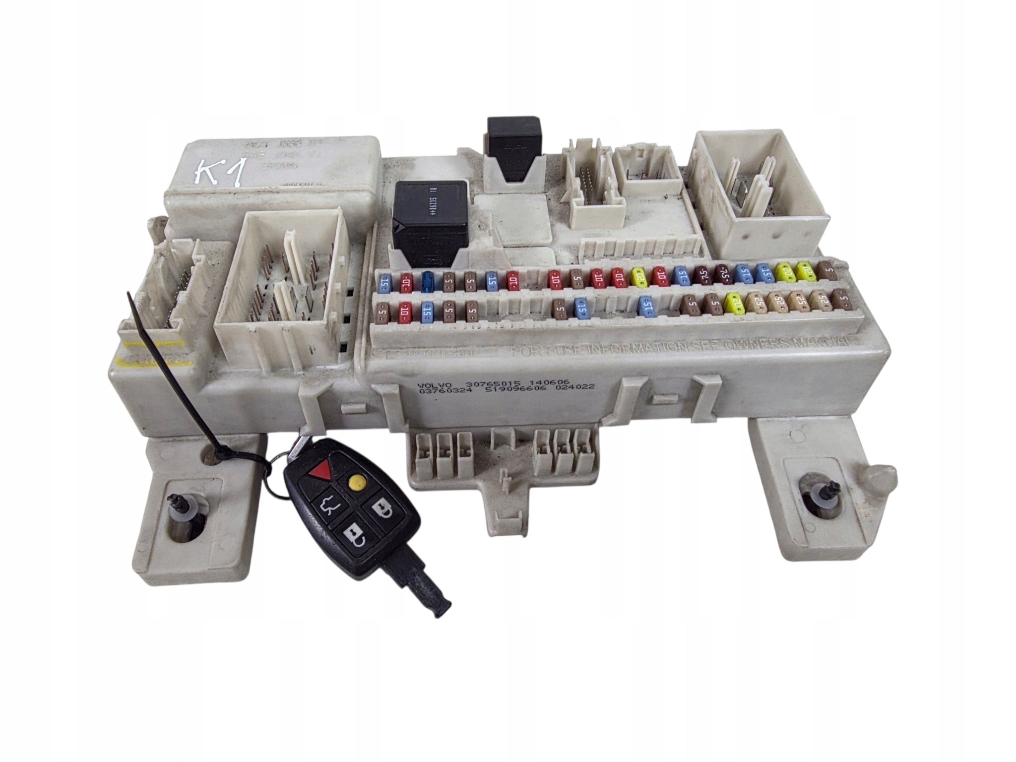 VOLVO C30 S40 V50 fuse box BSI + key 30765015