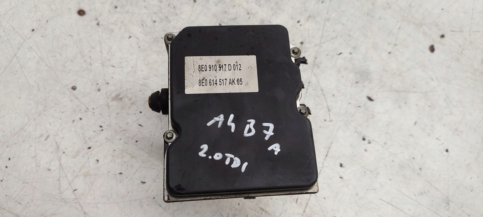 pump ABS Audi A4 B7 2,0 TDI