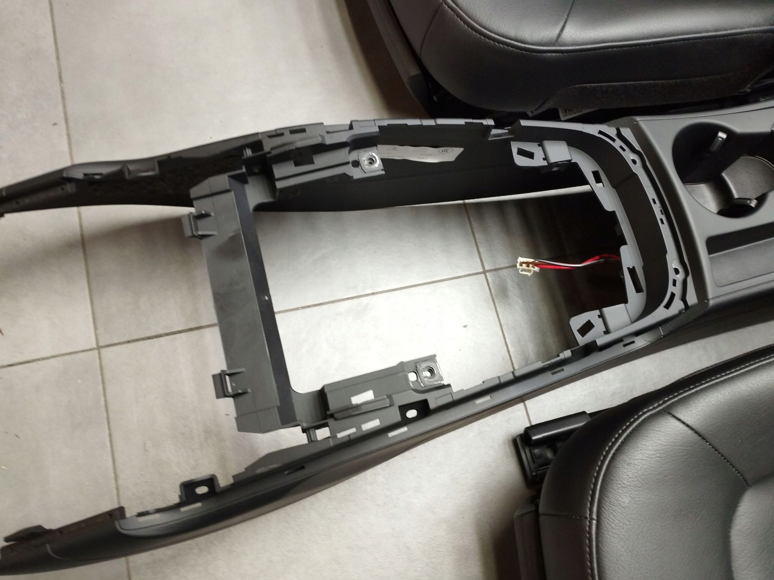 Audi A5 Sportback 8TA seats side leather without AIRBAGOW