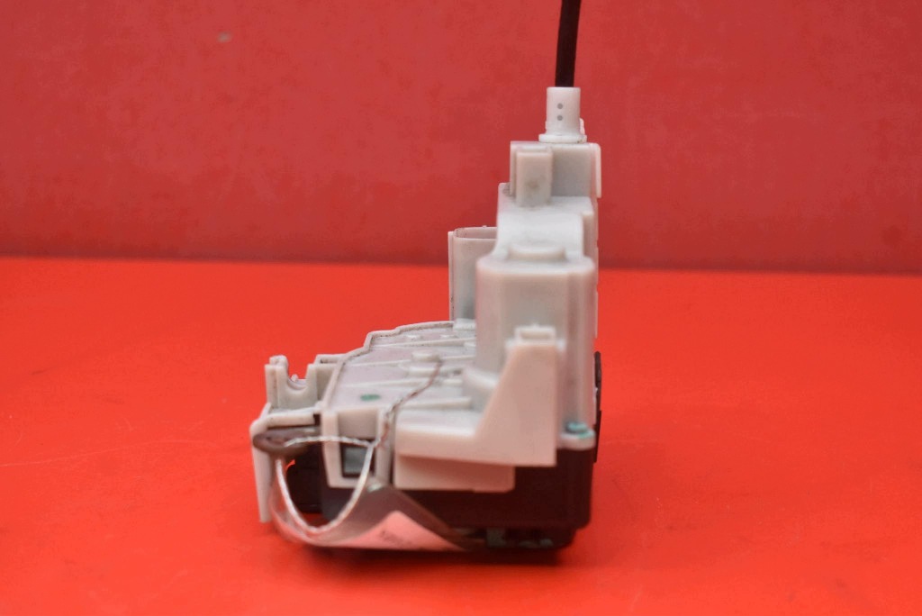 lock door right front front EU FIAT BRAVO 2 II 5D HB 07-11
