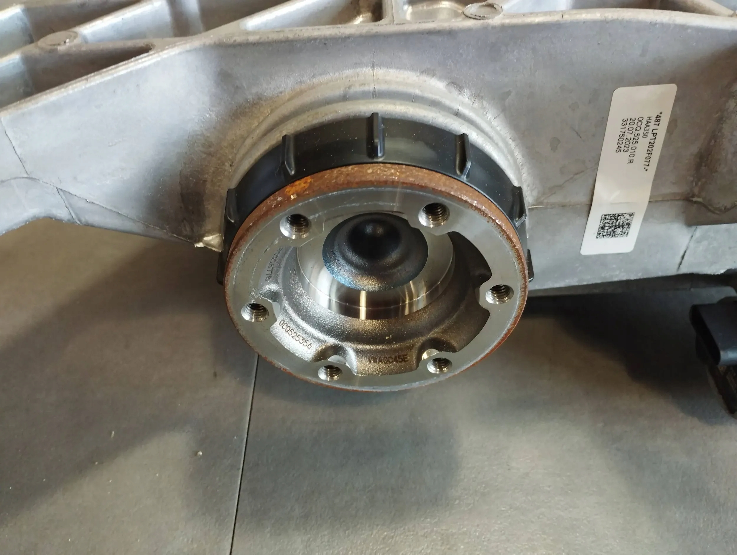 Audi S3 A3 8Y differential diff rear part 0CQ525010R as new