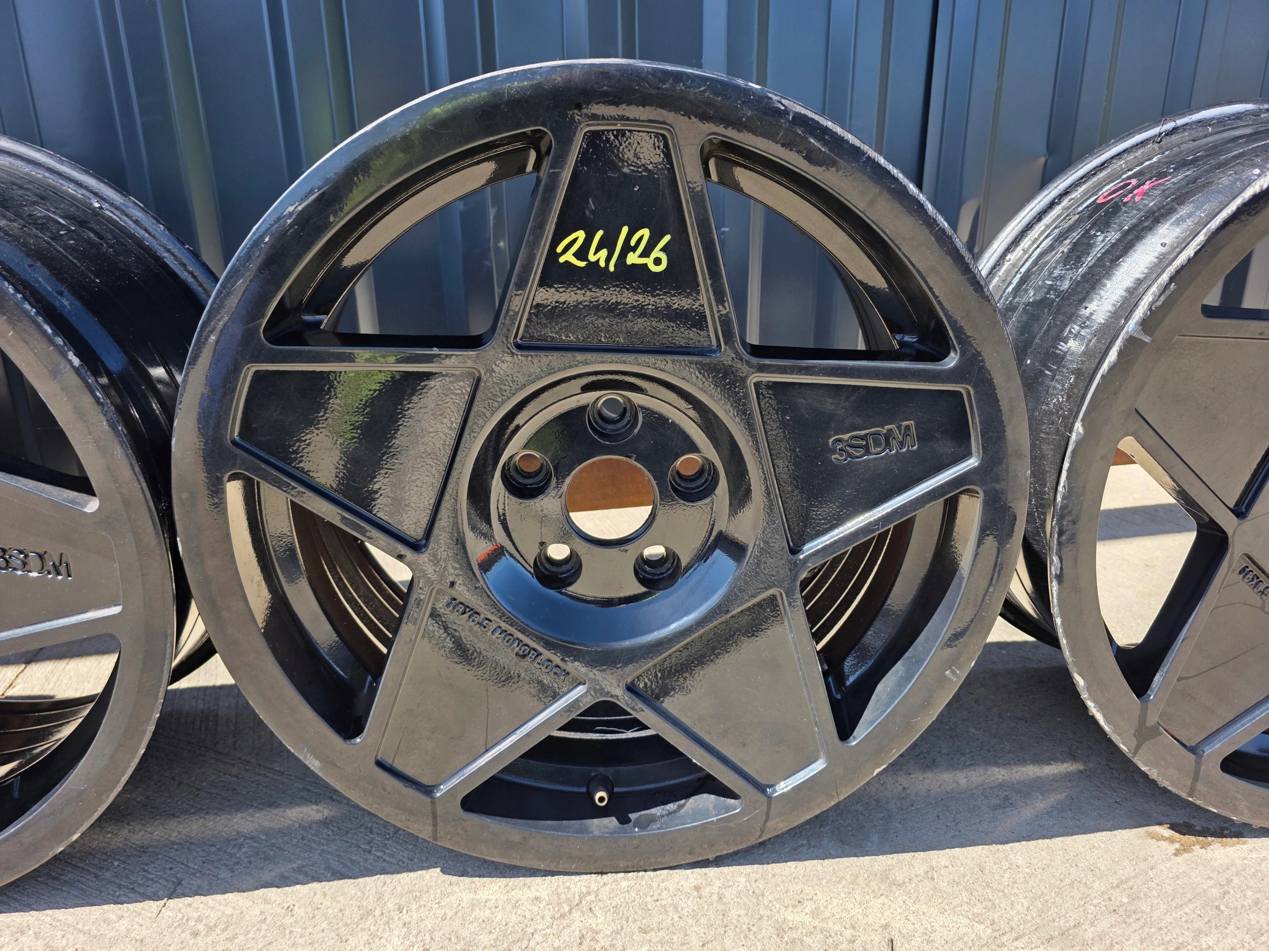 disc discs KOMPLET VW AUDI A3 A4 A6 ITP 8.5J R18 ET42 3SDM MONOBLOCK 24/26