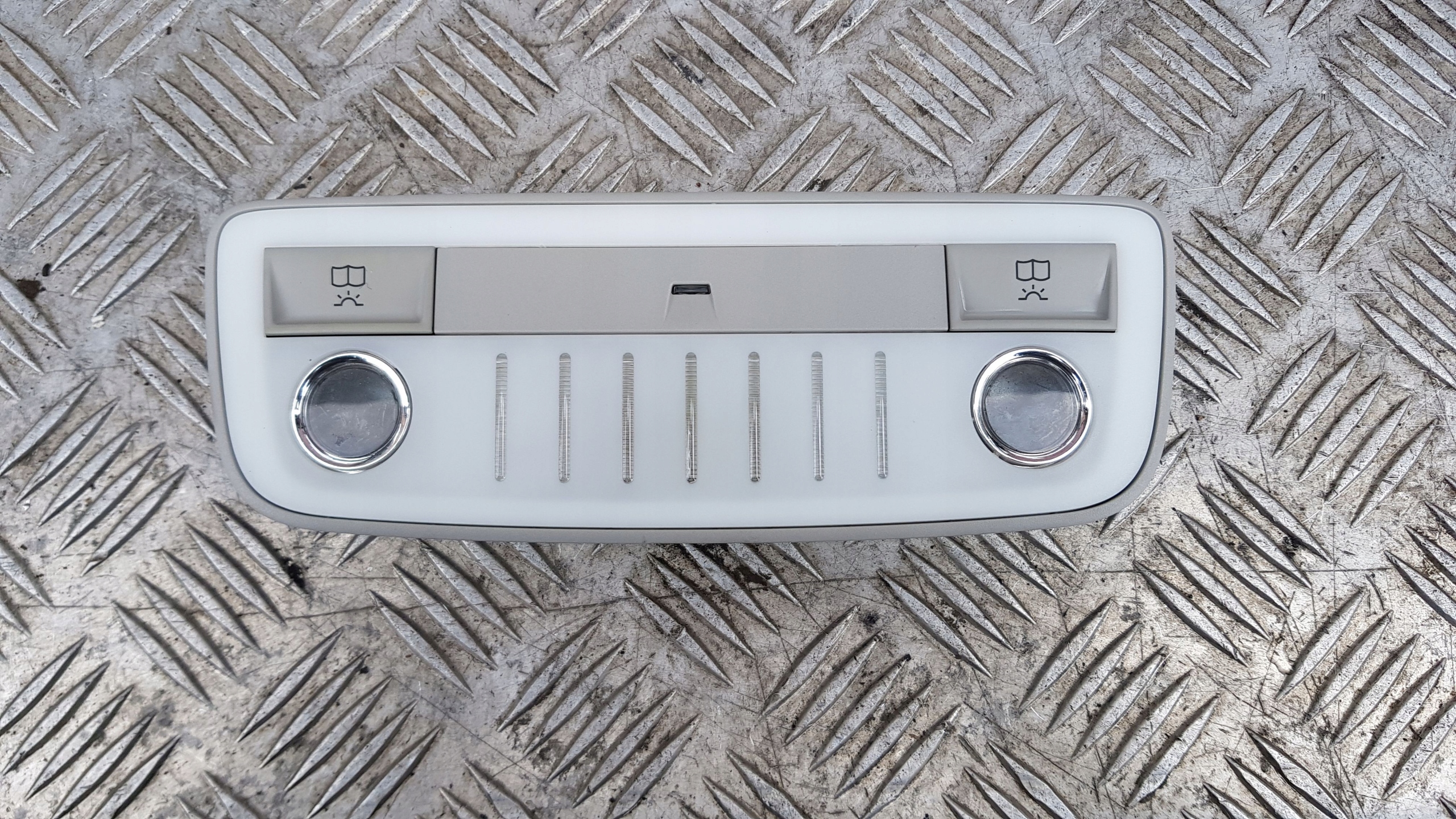 MERCEDES W212 light OSWIETLENIE cabs