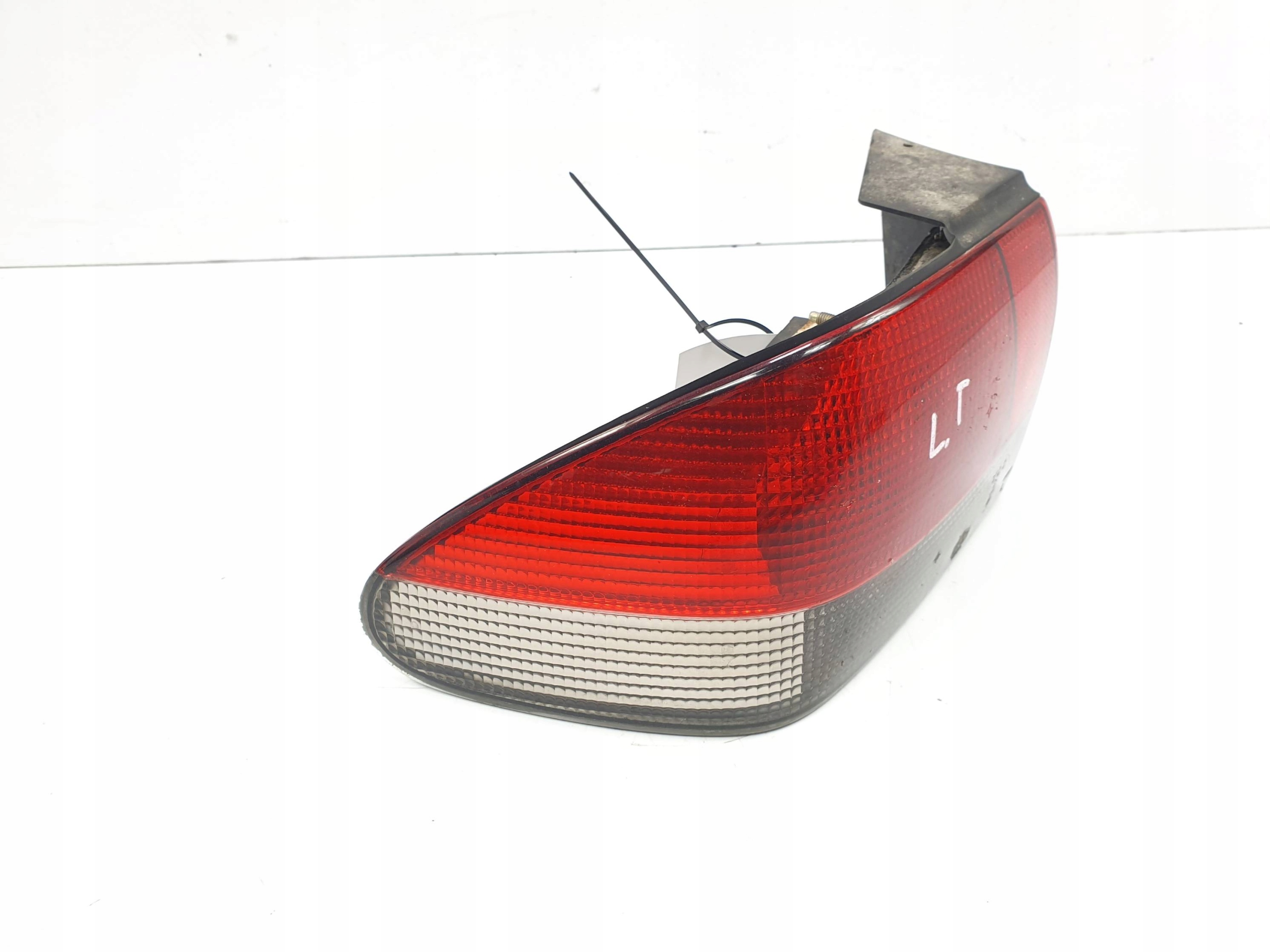 light left rear part SAAB 900