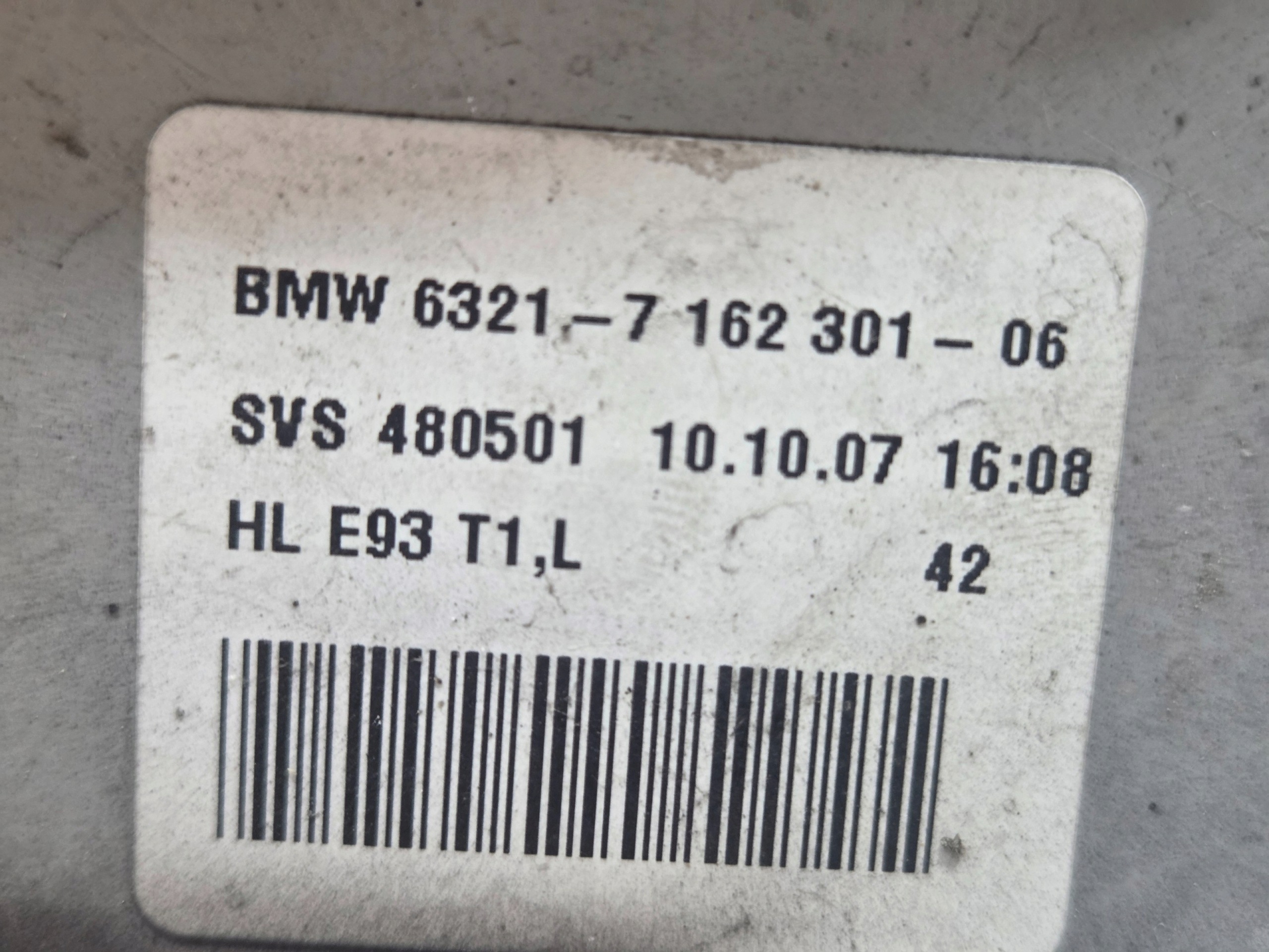 far lijeva stražnja BMW E93 OE 7162301