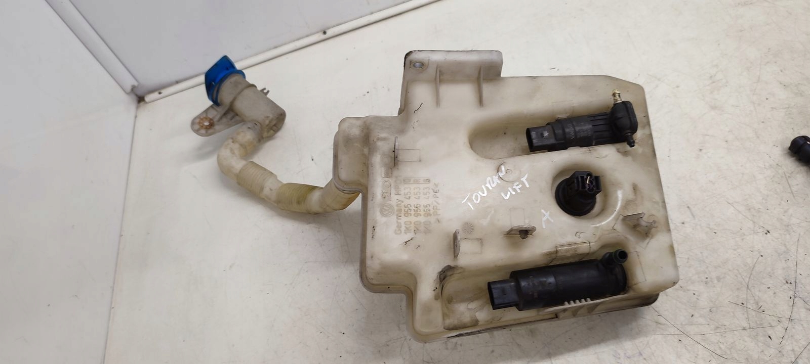 serbatoio LAVAFARI serbatoio VW Touran e LIFT 1,4 TSI