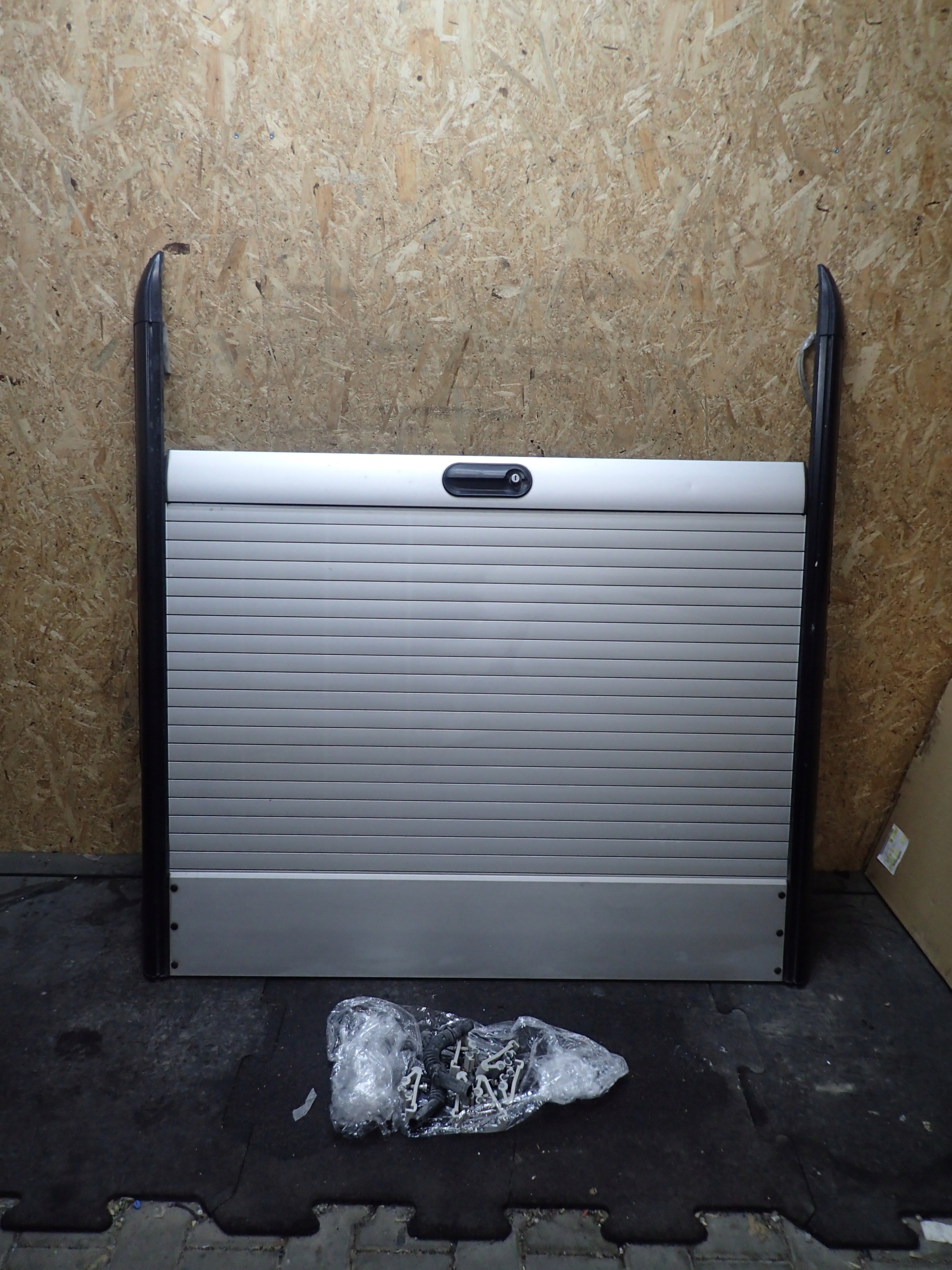 KLAPA ROLETA BAGAŻNIKA NISSAN NV300 150 NV 300