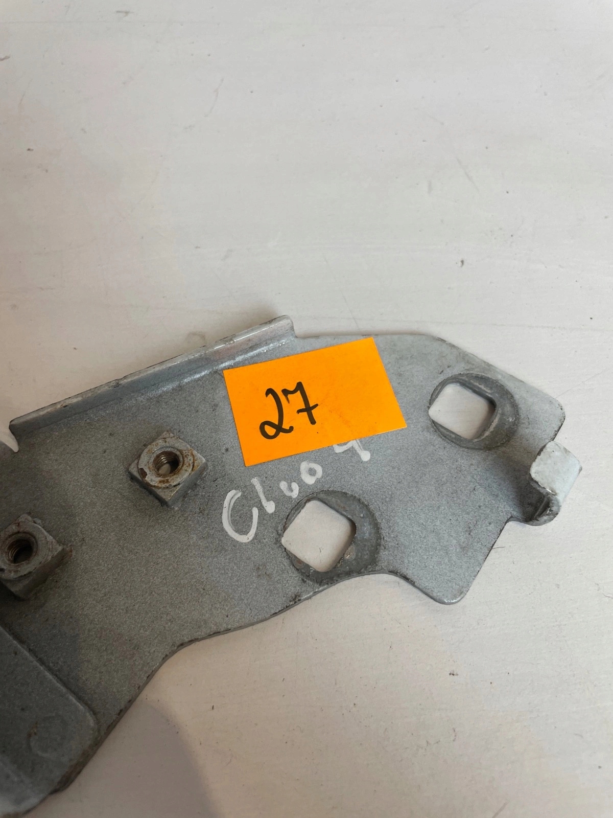 holder console supports left front Renault Clio IV