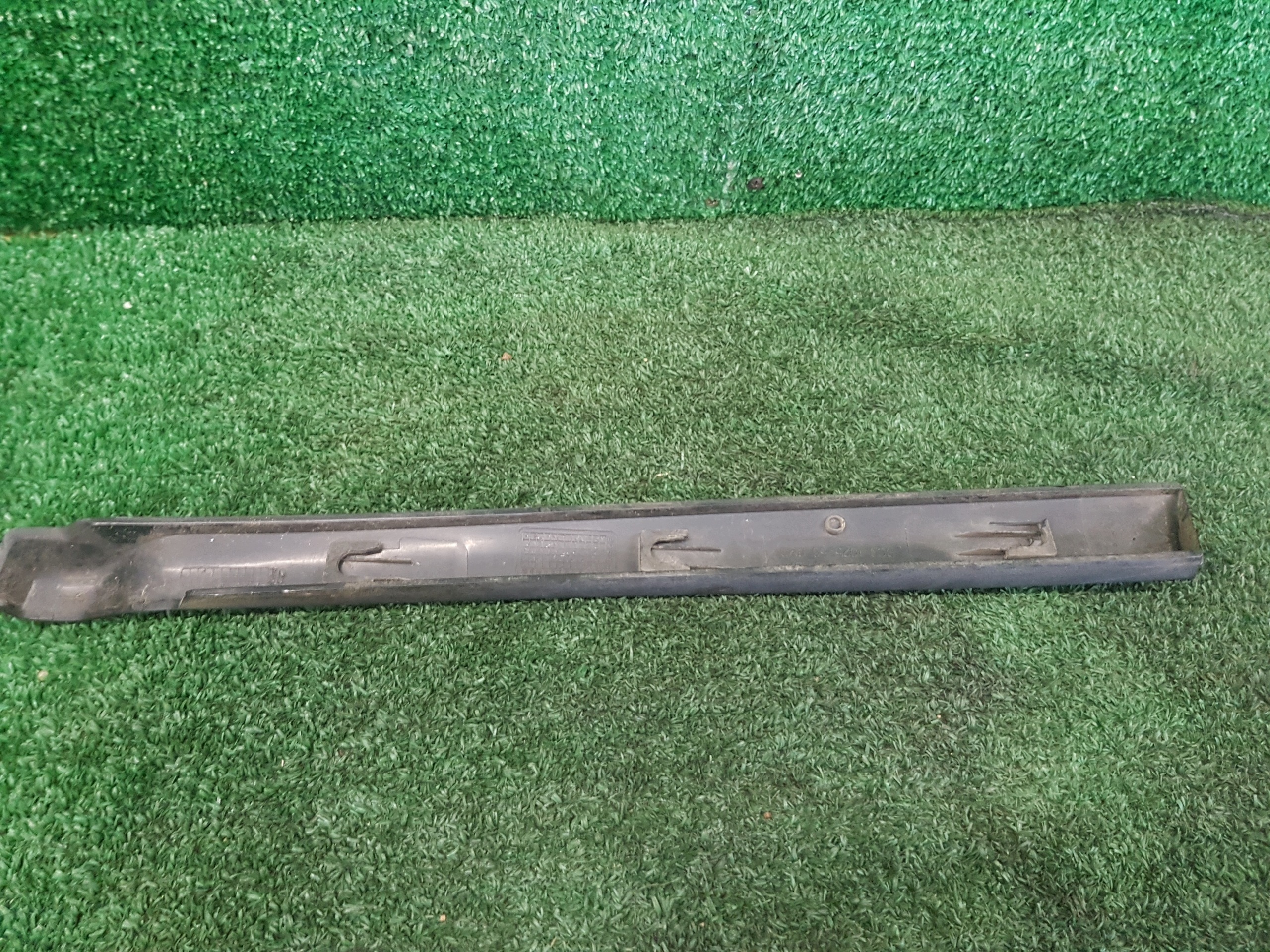 moulding windows left rear LAND ROVER FREELANDER DCD102550PMD