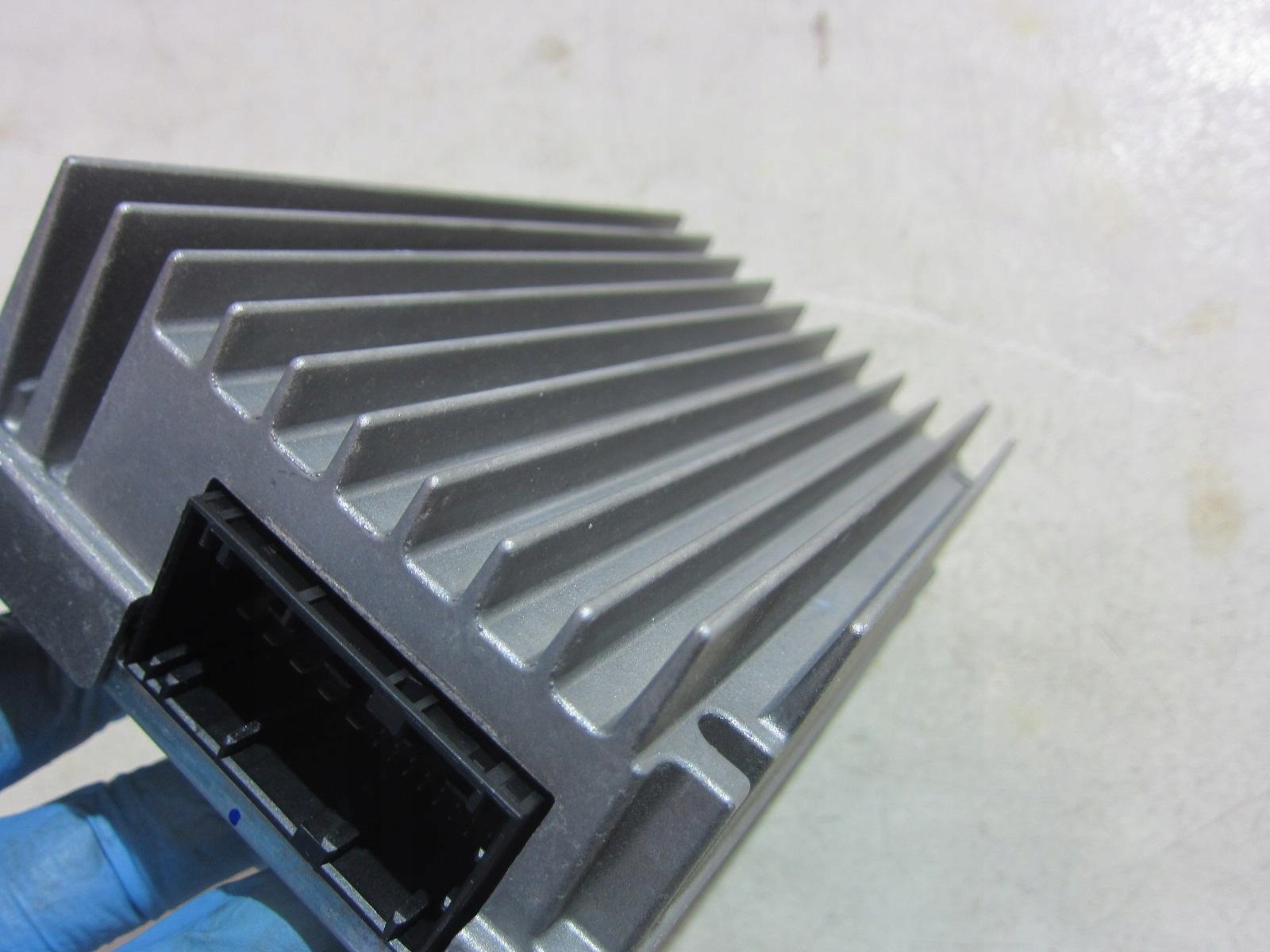 BMW X3 F25 module amplifier AUDIO HIFI 9275578