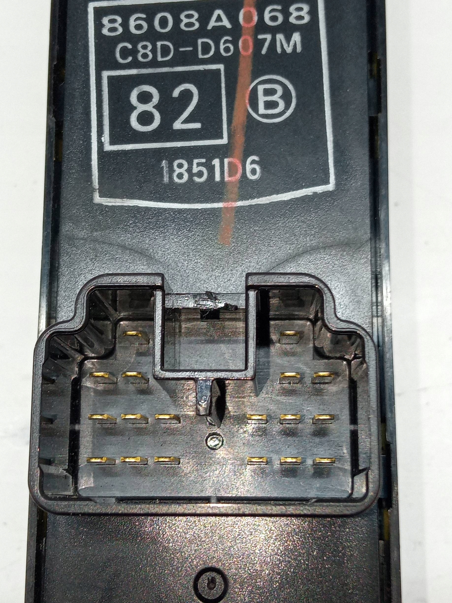 window control switch 8608A068 Mitsubishi Lancer VIII (2007- 2017)