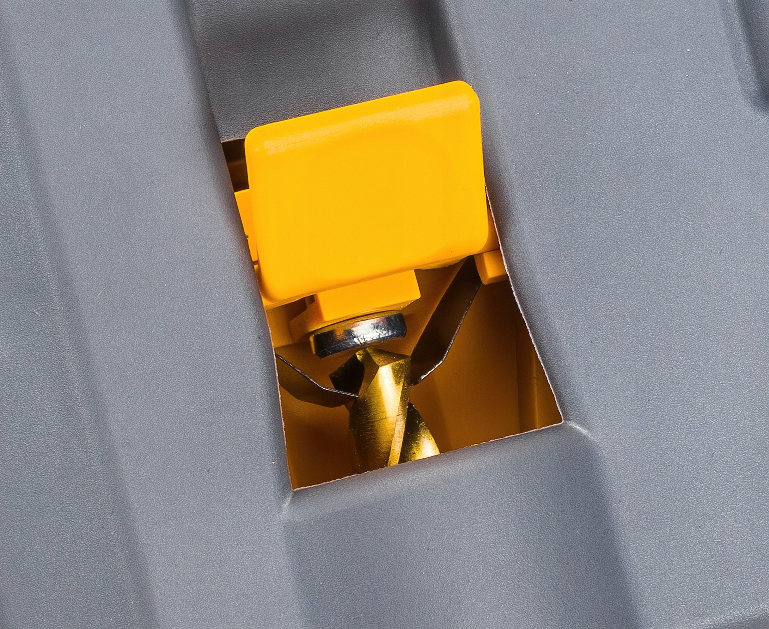 Elektryczna Ostrzałka do WIERTEŁ 150W 3-13mm 4800rpm mobilna Waga narzędzia 2.2 kg